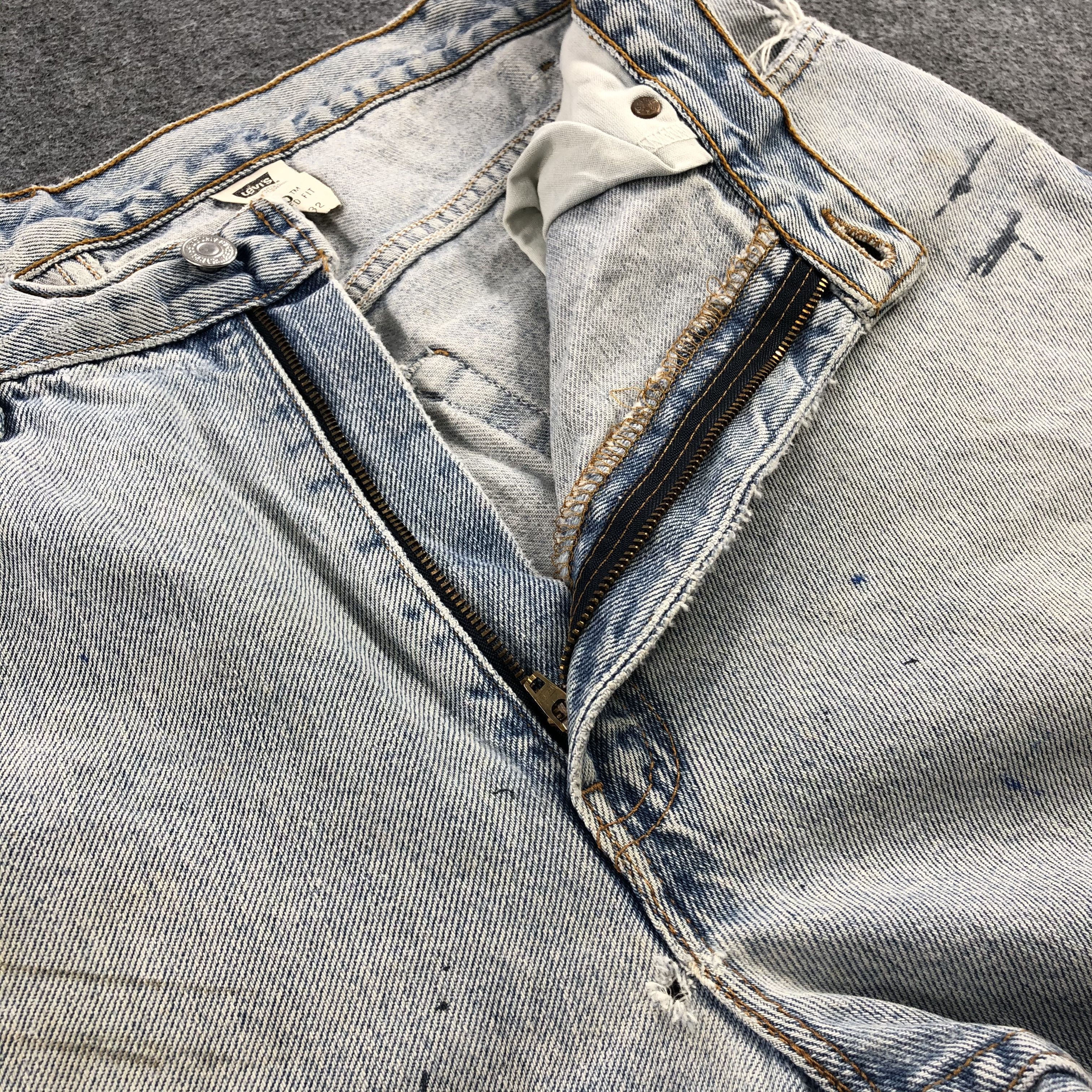Levi's × Vintage Vintage 90s Light Wash Levis 550 Jeans-JM1189 Size US 36 / EU 52 - 9 Thumbnail