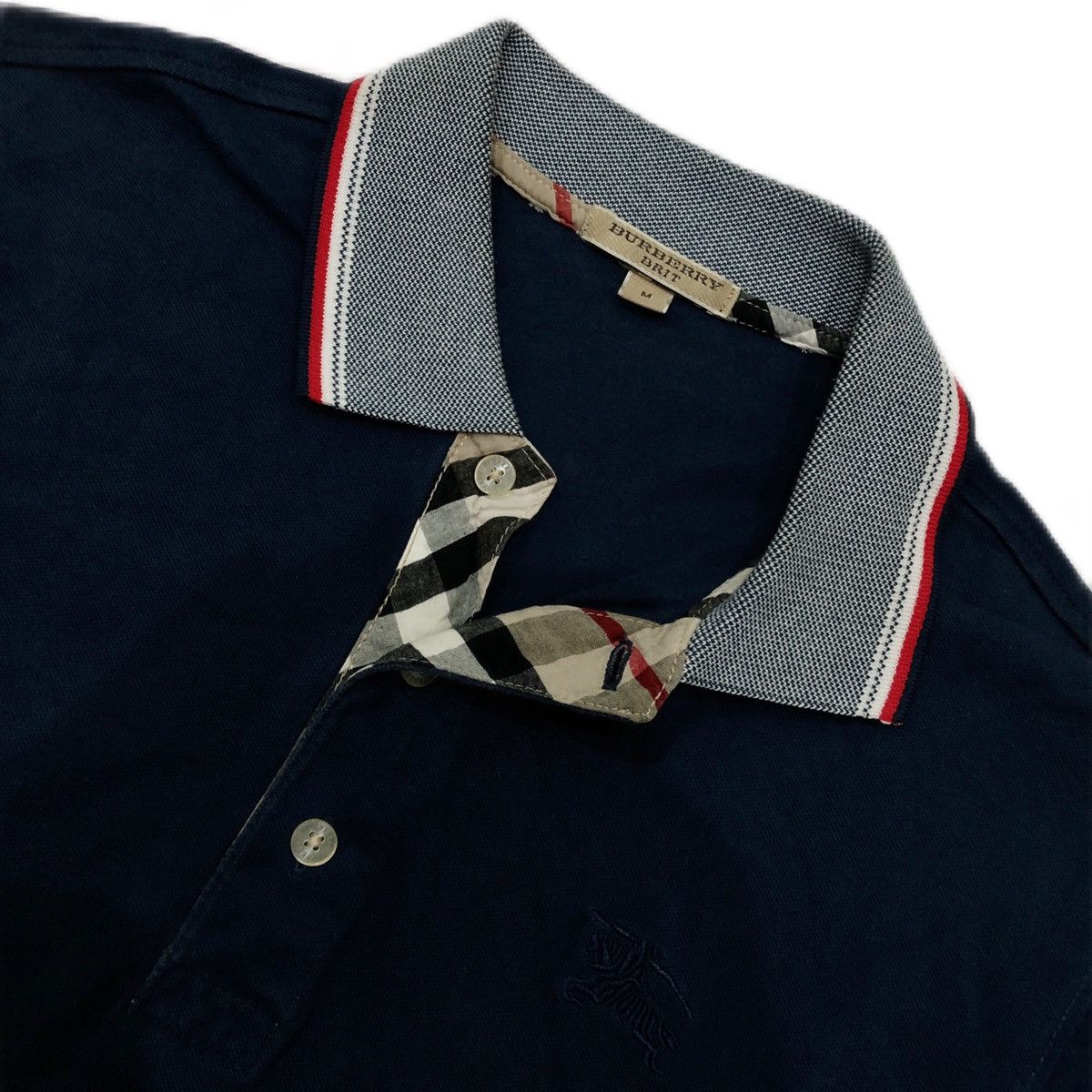 Burberry × Vintage Burberry Brit men's navy check placket polo shirt medium Size US M / EU 48-50 / 2 - 2 Thumbnail