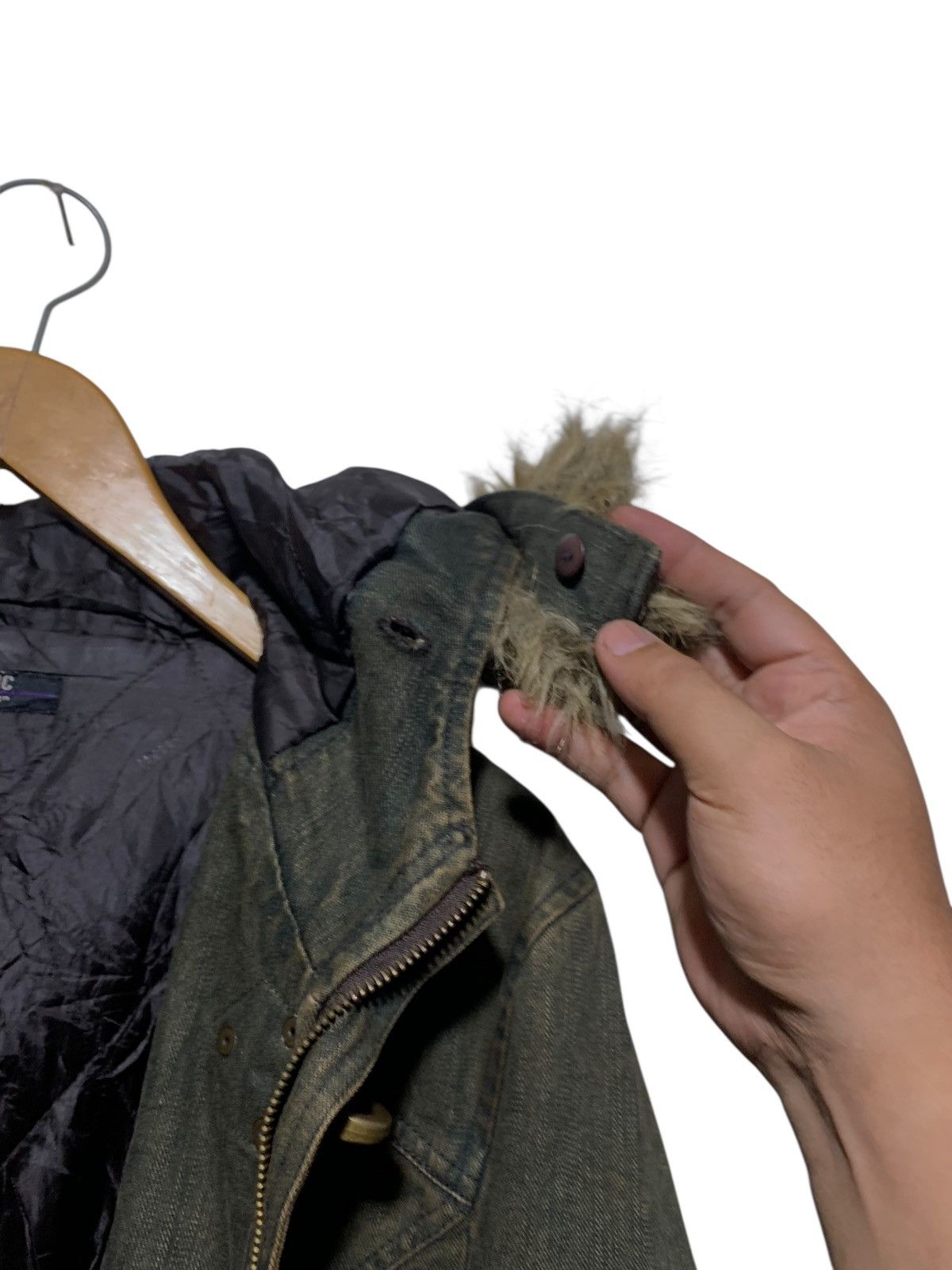 In The Attic In The Attic Mudwash bondage fur denim jacket Size US L / EU 52-54 / 3 - 10 Thumbnail