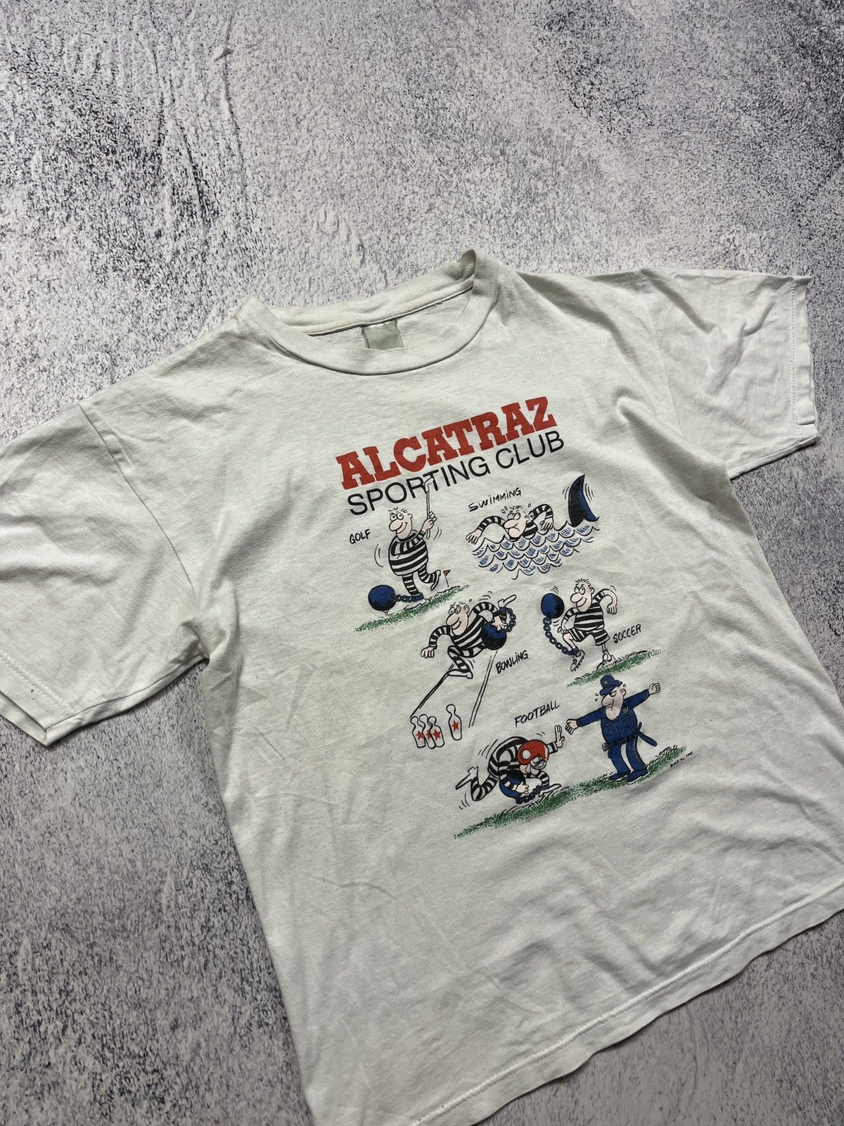 Band Tees × Vintage Vintage 1995 Alcatraz Sporting Club Humor T Shirt Graphic Size US M / EU 48-50 / 2 - 4 Thumbnail