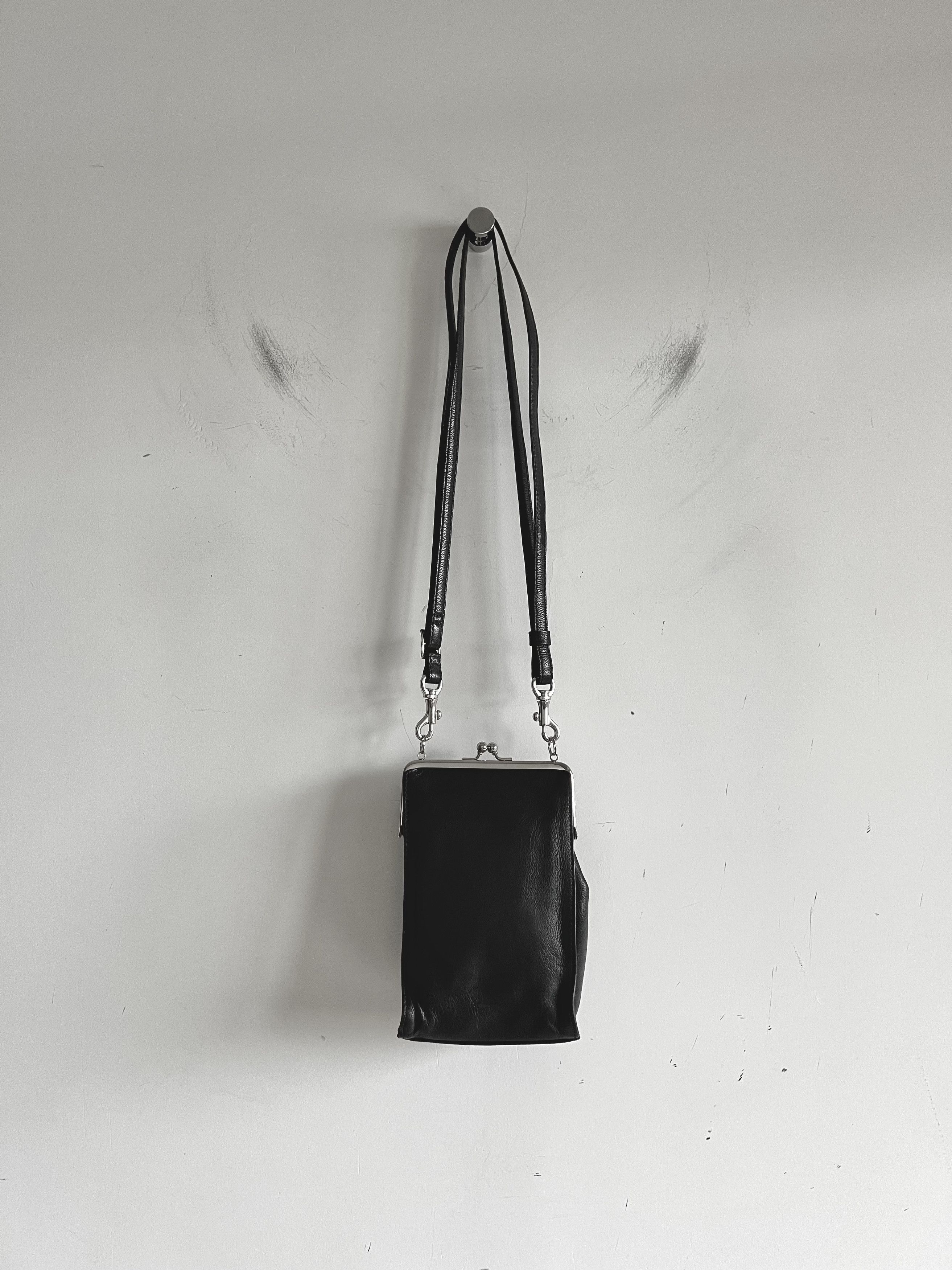 Yohji Yamamoto Yohji Yamamoto Femme - GOAT SKIN SMARTPHONE SHOULDER CASE Size ONE SIZE - 13 Thumbnail
