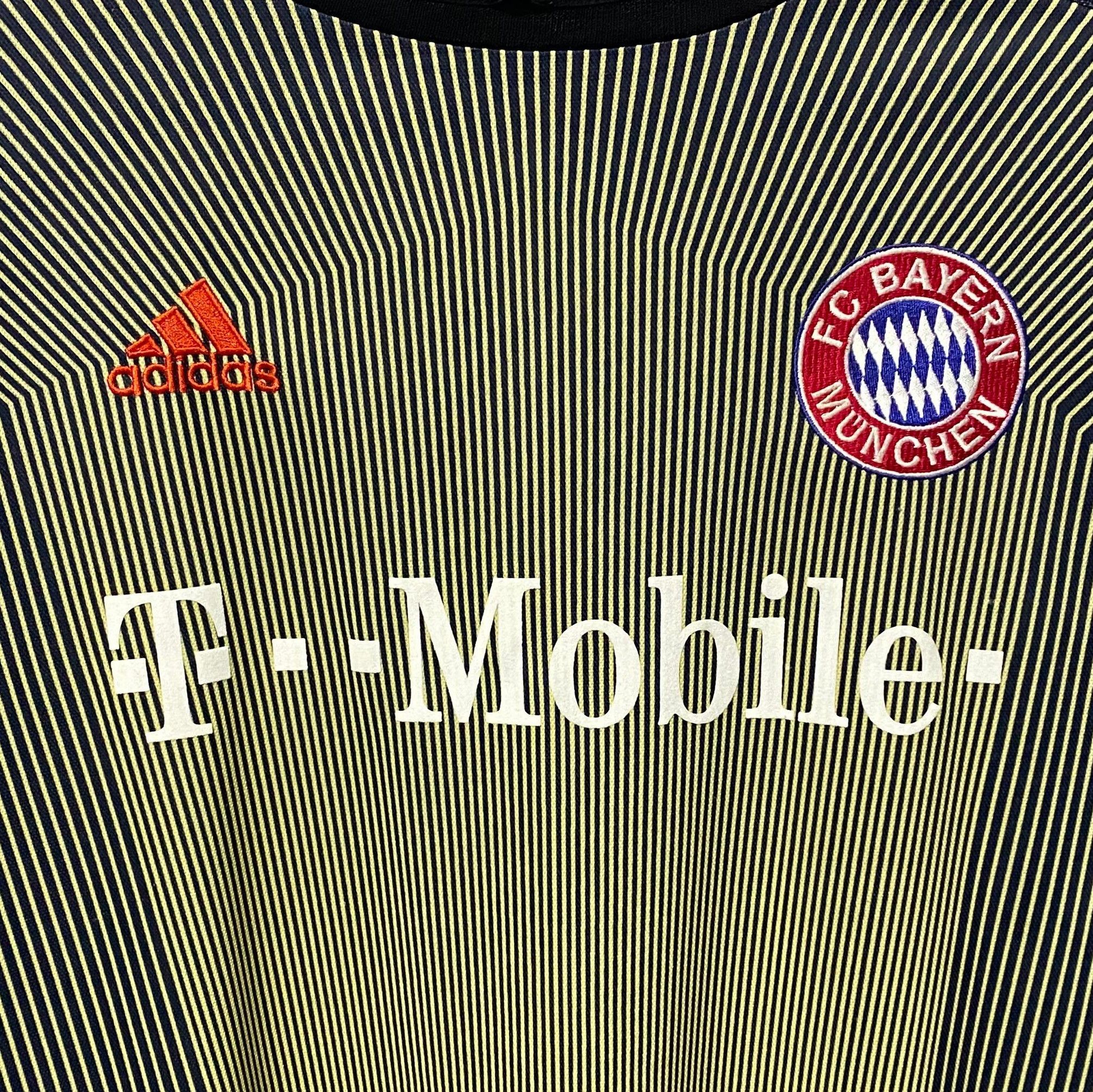 Adidas Bayern Munchen 2003-2004 Goalkeeper Jersey Oliver Kahn Size US L / EU 52-54 / 3 - 3 Thumbnail