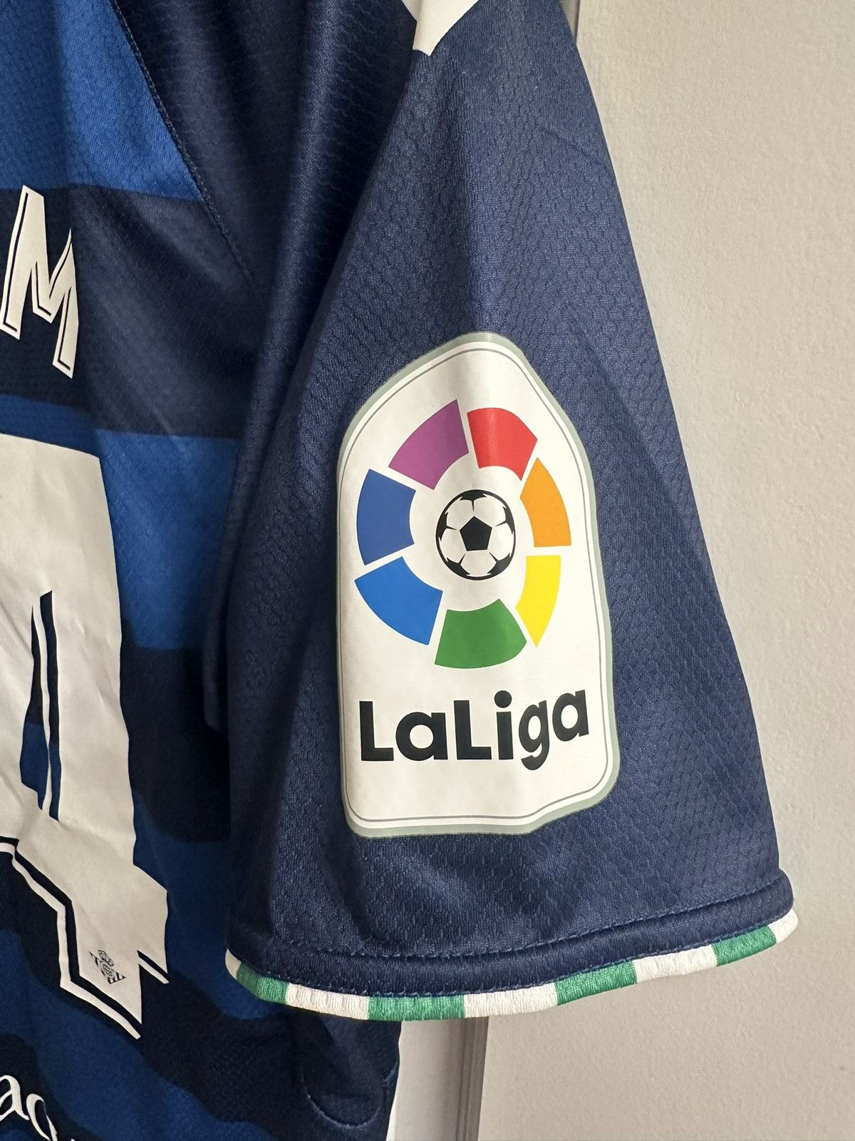 Hummel Real Betis x Humel x Medium x William Carvalho Size US M / EU 48-50 / 2 - 3 Thumbnail