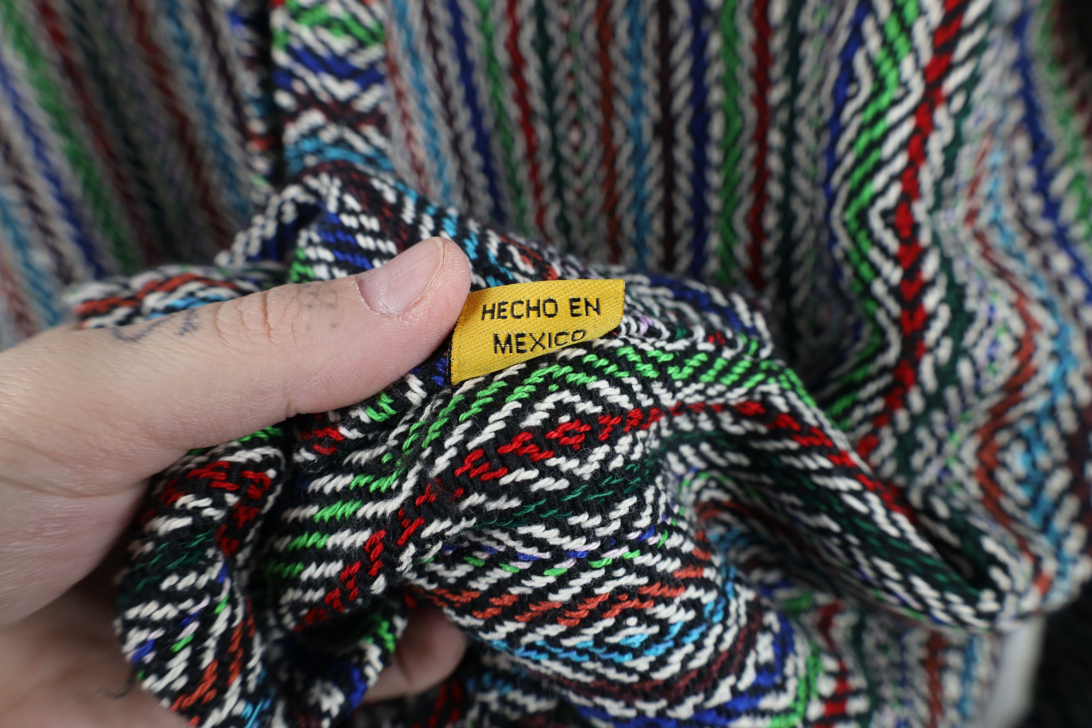 Vintage Vintage Y2K Streetwear Rainbow Striped Knit Drug Rug Hoodie Size US M / EU 48-50 / 2 - 5 Thumbnail