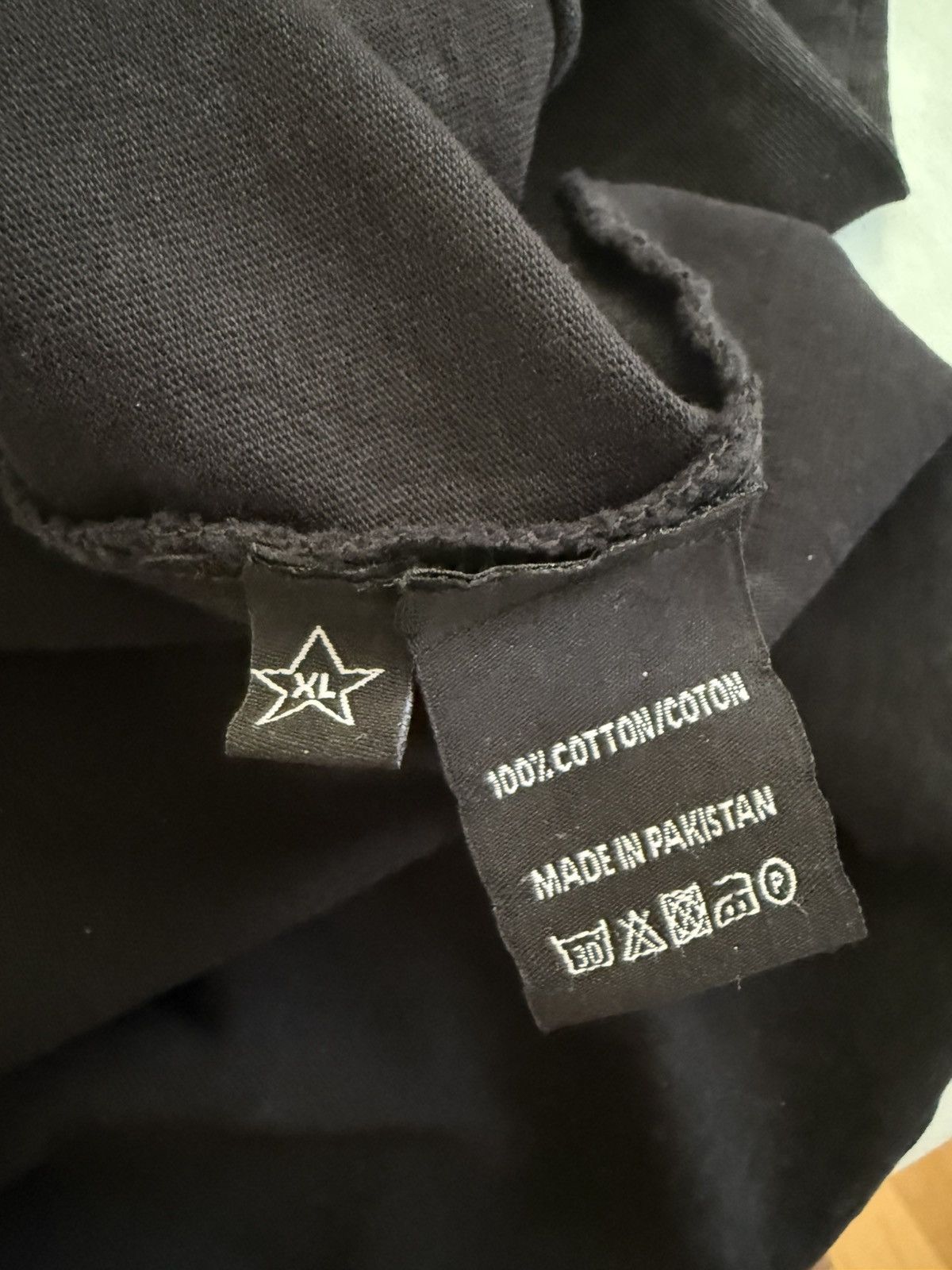 Sergio Calabasas Sergio Calabasas “First Person Shooter” Black Tee Size XL Size US XL / EU 56 / 4 - 6 Thumbnail
