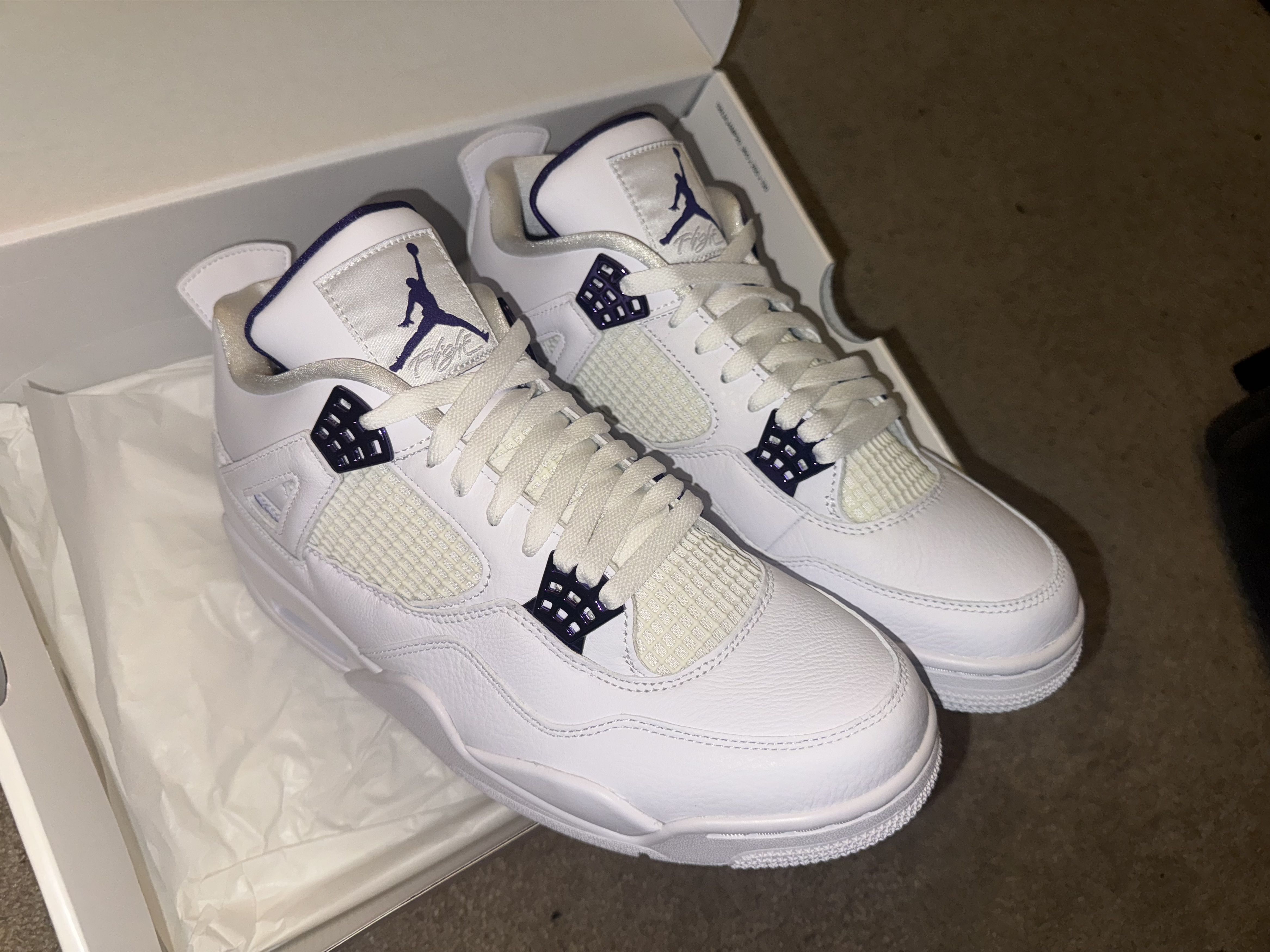 Jordan Brand Jordan 4 Purple Metallic Size US 11.5 / EU 44-45 - 2 Thumbnail