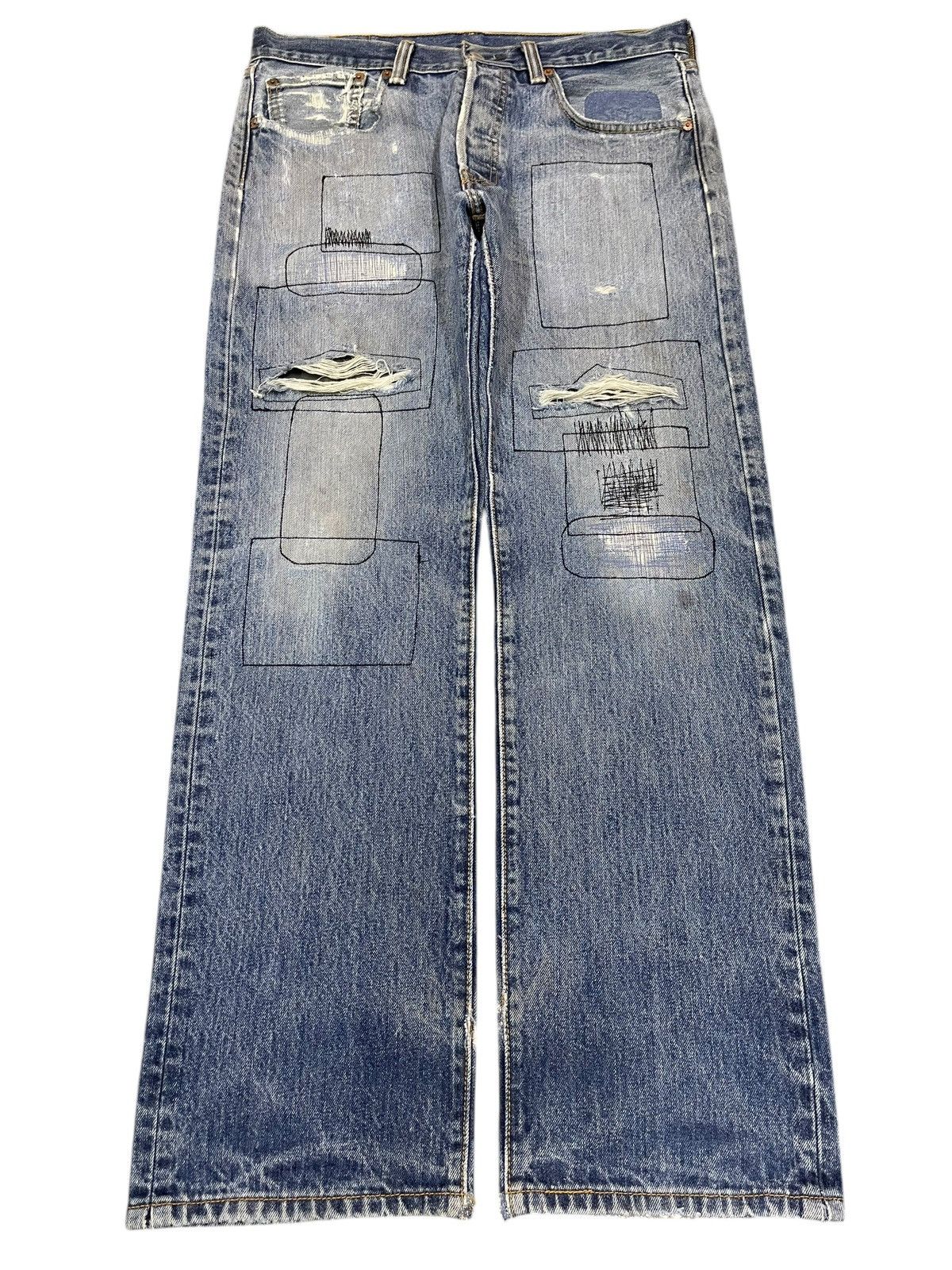 Levi's Vintage Levis 501 Blue Wash Distressed Style Loose Jeans Size US 32 / EU 48 - 1 Thumbnail