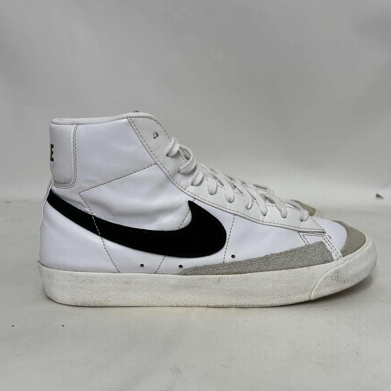 Nike Nike Blazer Mid '77 Vintage “White Black” Size US 10.5 / EU 43-44 - 4 Thumbnail