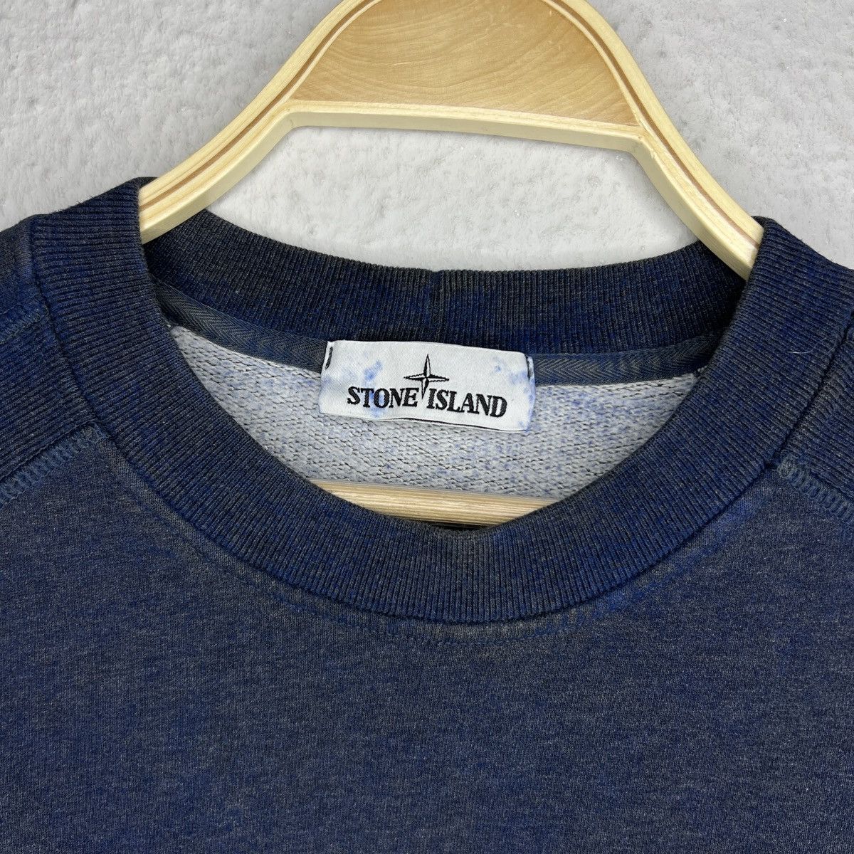 Stone Island Stone Island Sweatshirt Crewneck Navy Dye Badge Patch Size US XL / EU 56 / 4 - 4 Thumbnail