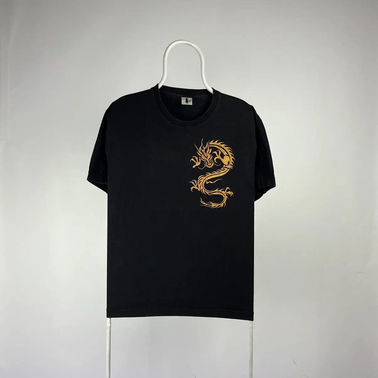 Band Tees Vintage Japanese T-shirt dragon size XLarge Size US XL / EU 56 / 4 - 1 Thumbnail