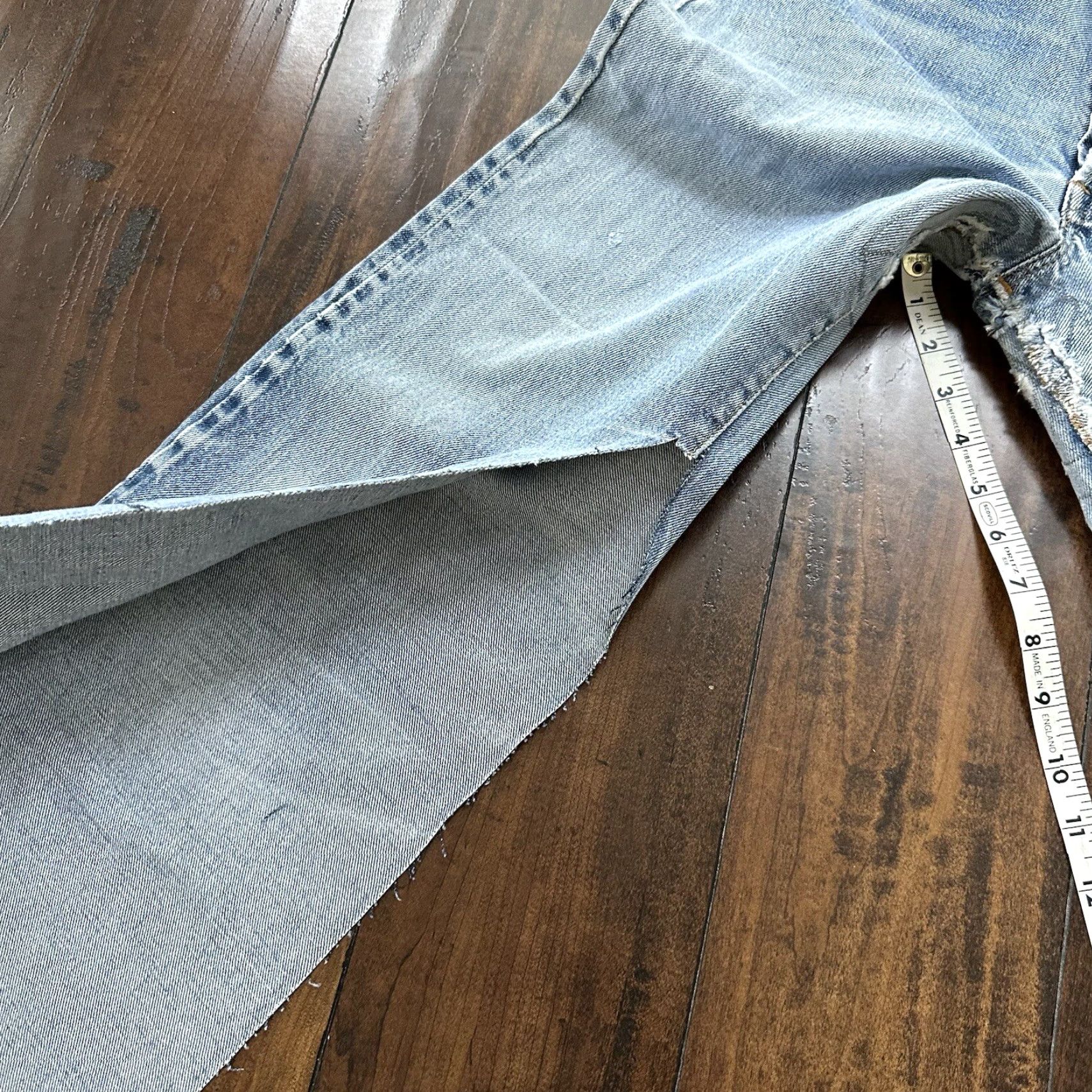 Levi's Levis 501 XX Jeans Vintage 80s 70s Redline Selvedge USA Blue Denim Cotton Button Jean Straight Mens 28 Inseam 29 Rise Mid 10-12 Size US 28 / EU 44 - 4 Thumbnail