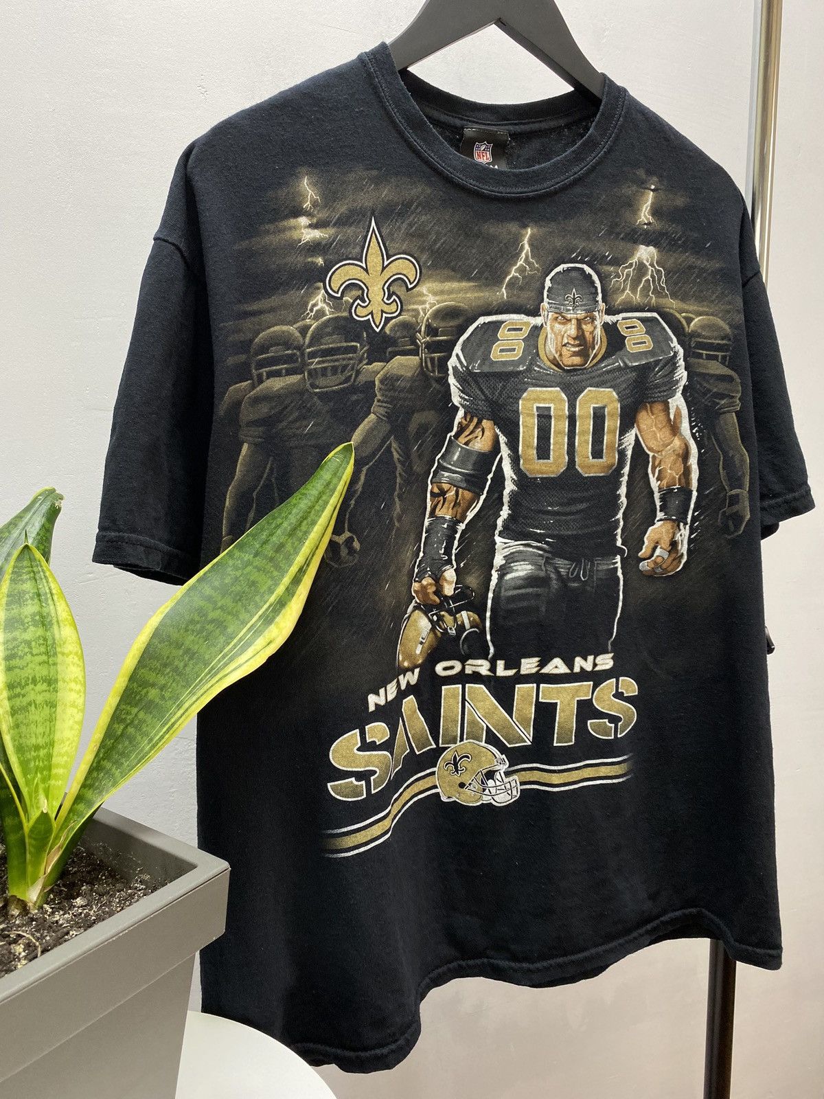 NFL × Vintage New Orleans Saints Football T Shirt NFL Size US XL / EU 56 / 4 - 3 Thumbnail