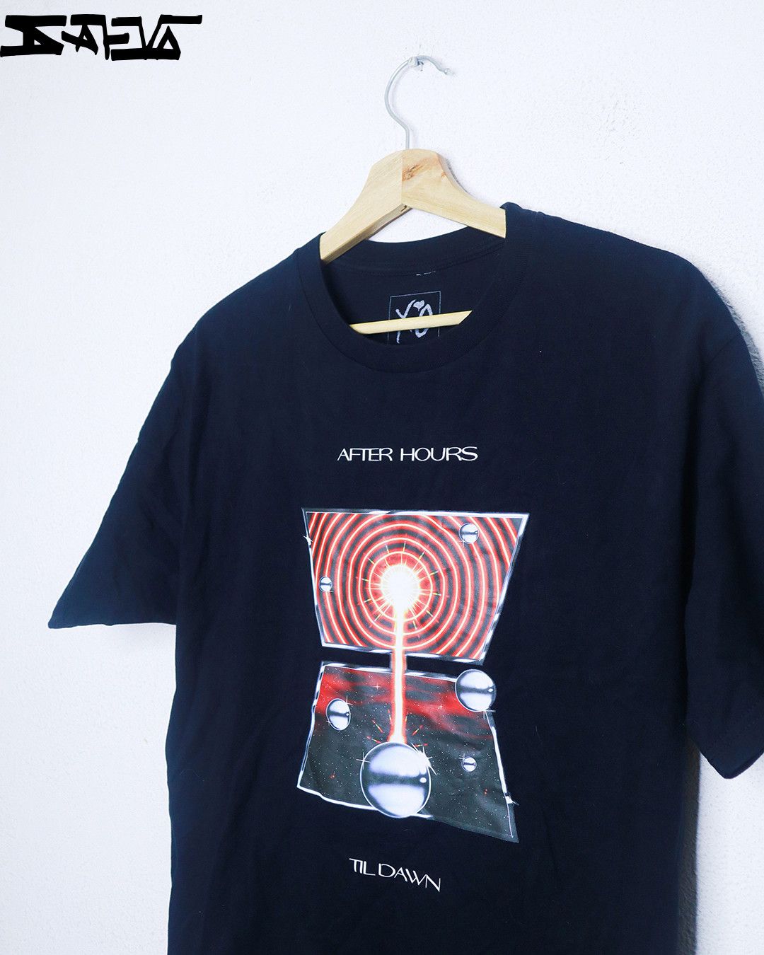 The Weeknd XO After Hours Tour 2022 Tee Size US L / EU 52-54 / 3 - 6 Thumbnail