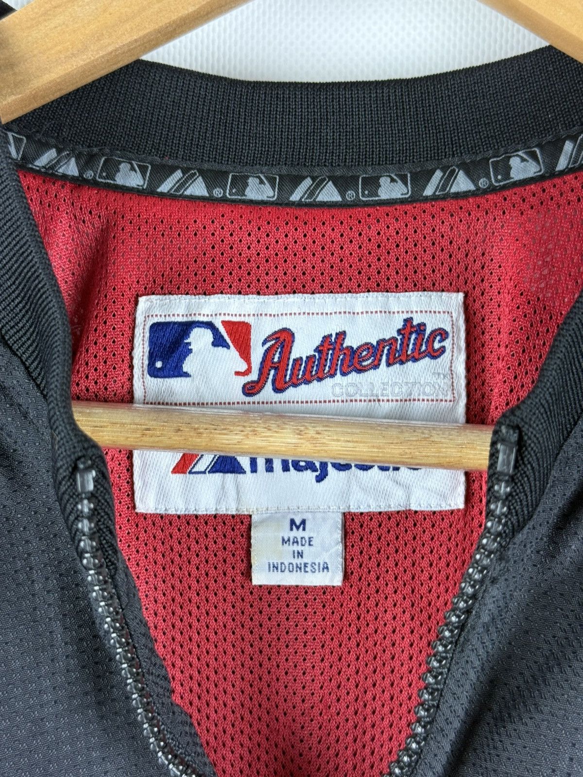 Majestic Majestic Cincinnati Reds Vintage Men’s Anorak Jacket Size M Size US M / EU 48-50 / 2 - 16 Thumbnail