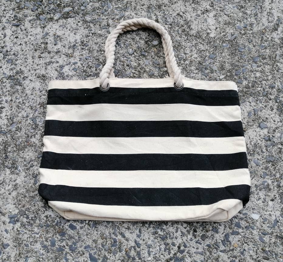 agnes b. Agnes B. Tote Bag Size ONE SIZE - 7 Thumbnail