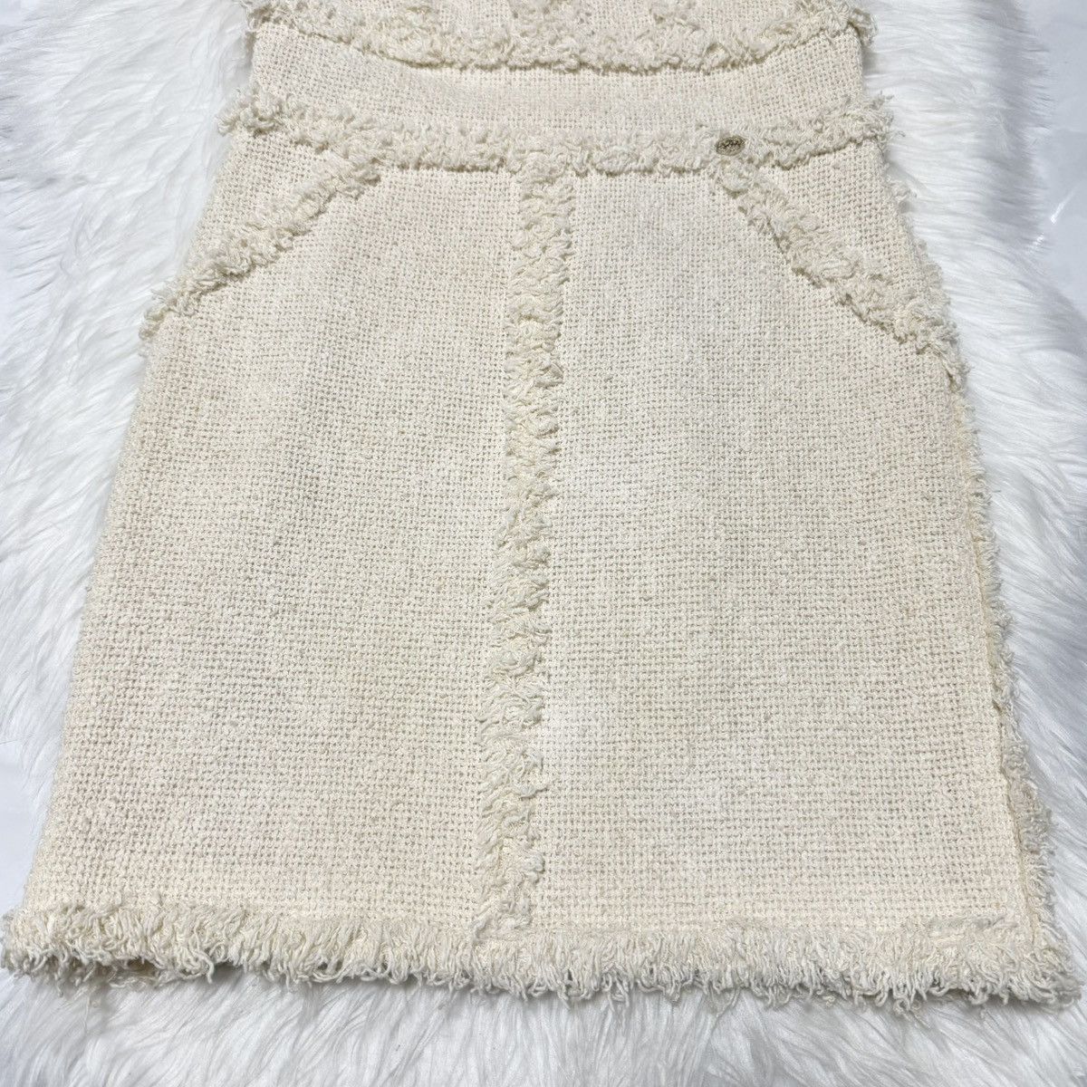 Chanel Genuine Chanel COCO Decoration Fringe Design Knit Dress 42 Size M / US 6-8 / IT 42-44 - 13 Thumbnail