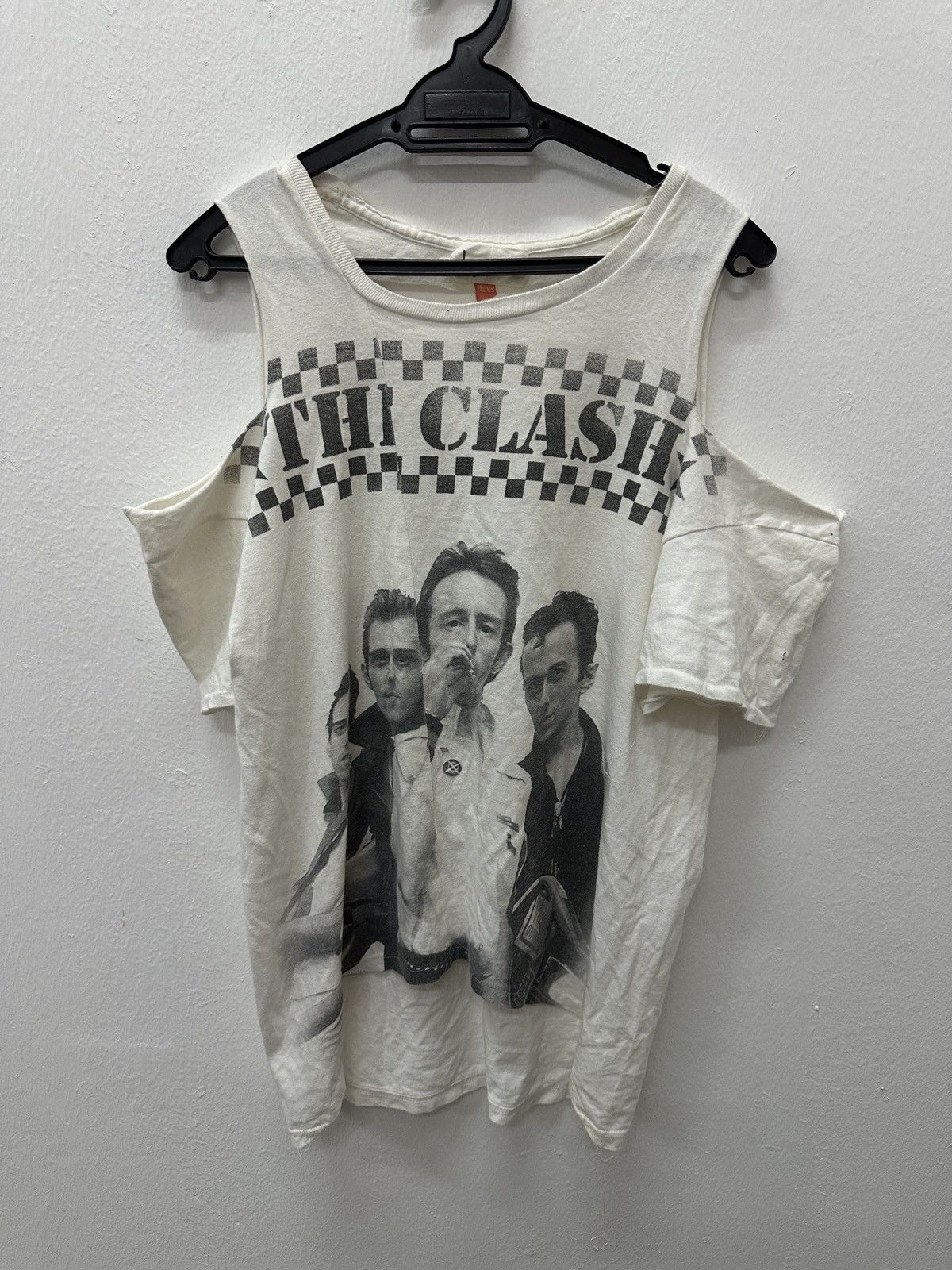 Band Tees Vintage The Clash By Lynx Distressed T Shirt Size US M / EU 48-50 / 2 - 10 Thumbnail