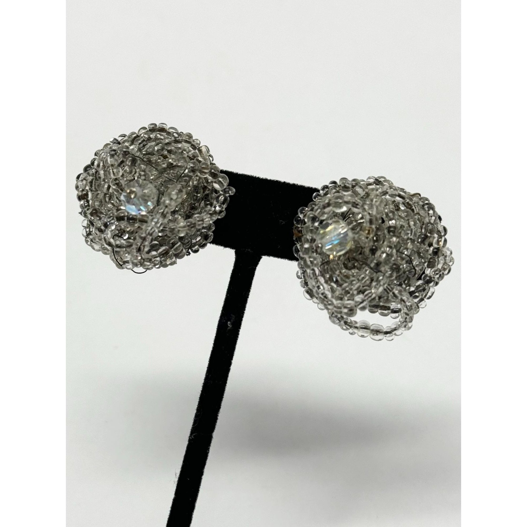 Vintage Vintage beaded crystal earrings Size ONE SIZE - 1 Thumbnail