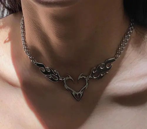 Jewelry Silver Flame Heart Choker Necklace, Edgy Chain Jewelry Size ONE SIZE - 5 Thumbnail