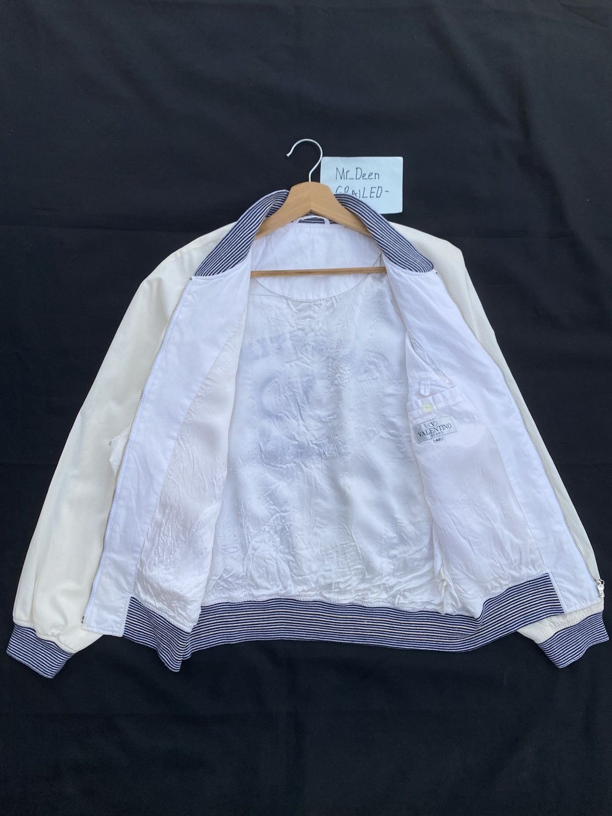 Valentino Rare Vintage Valentino Jeans Big Logo Cotton Jacket Size US M / EU 48-50 / 2 - 17 Thumbnail
