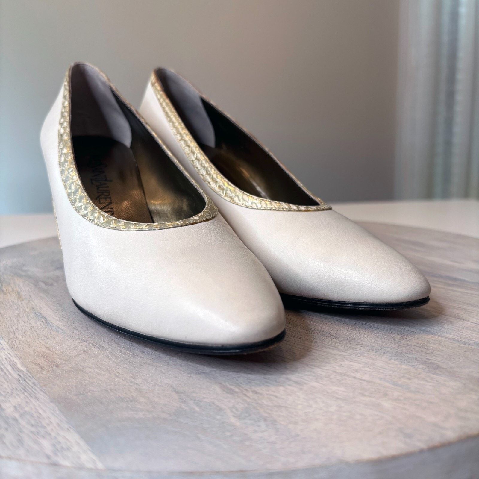 Yves Saint Laurent Yves Saint Laurent Cream Leather Pumps Heels Shoes Size 8.5 Size US 8.5 / IT 38.5 - 6 Thumbnail