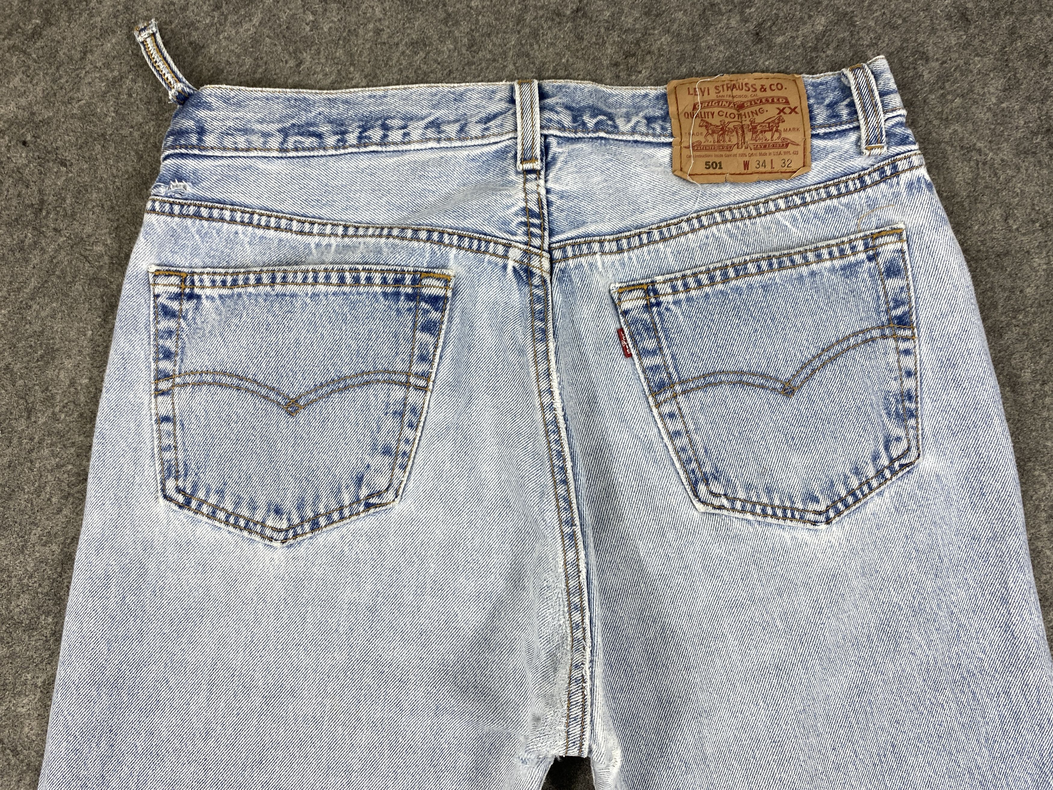 Japanese Brand Light Blue Vintage Levis 501 USA Jeans 33x25- JN3114 Size US 33 - 4 Thumbnail