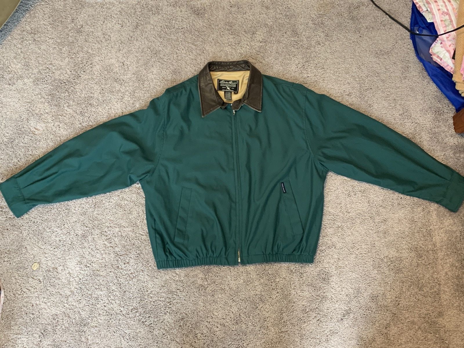 Eddie Bauer Eddie Bauer light bomber rain coat Size US L / EU 52-54 / 3 - 1 Thumbnail