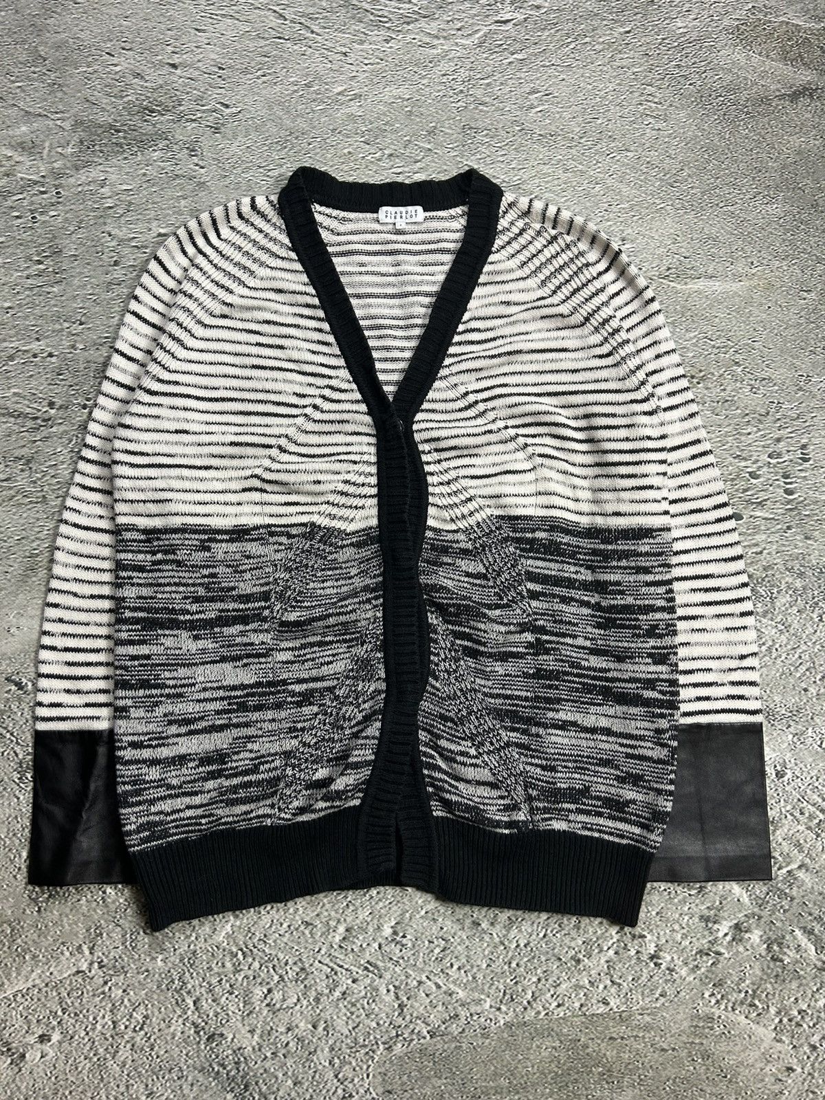 Other Claudie Pierlot cardigan sweater white black striped Size M / US 6-8 / IT 42-44 - 1 Thumbnail