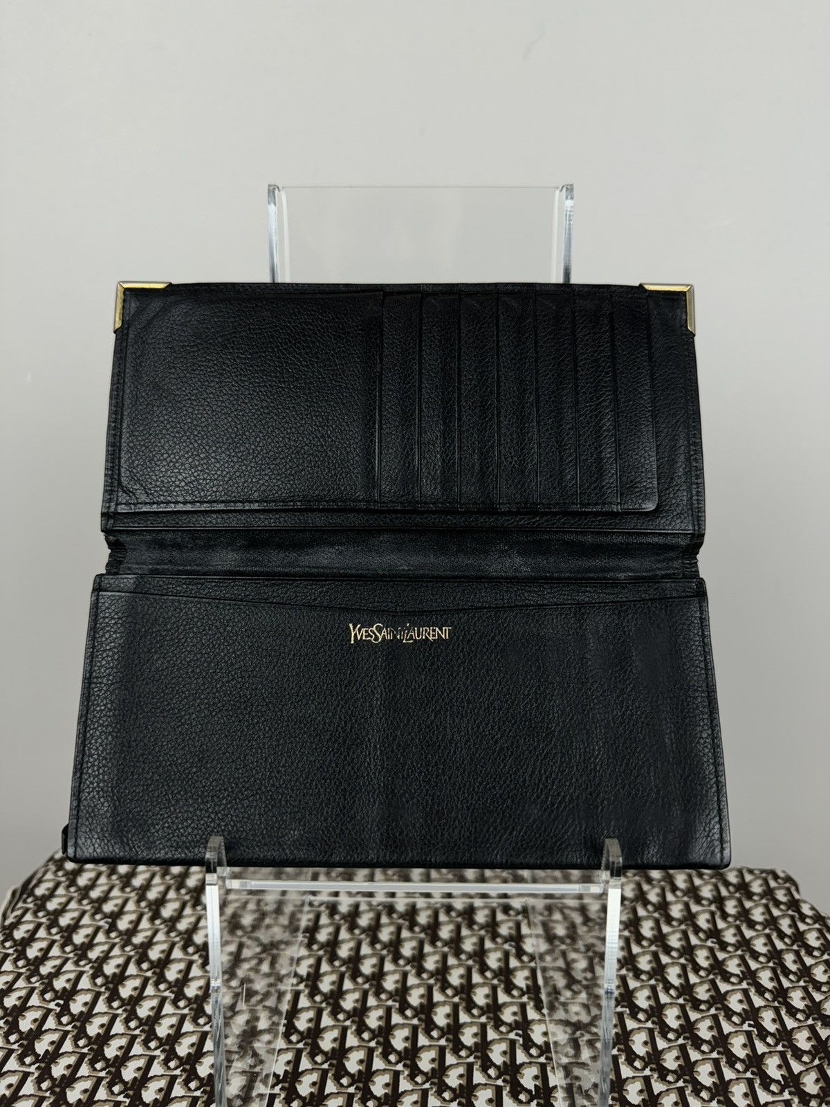Yves Saint Laurent Rare leather wallet Yves Saint Laurent original luxury item Size ONE SIZE - 2 Thumbnail