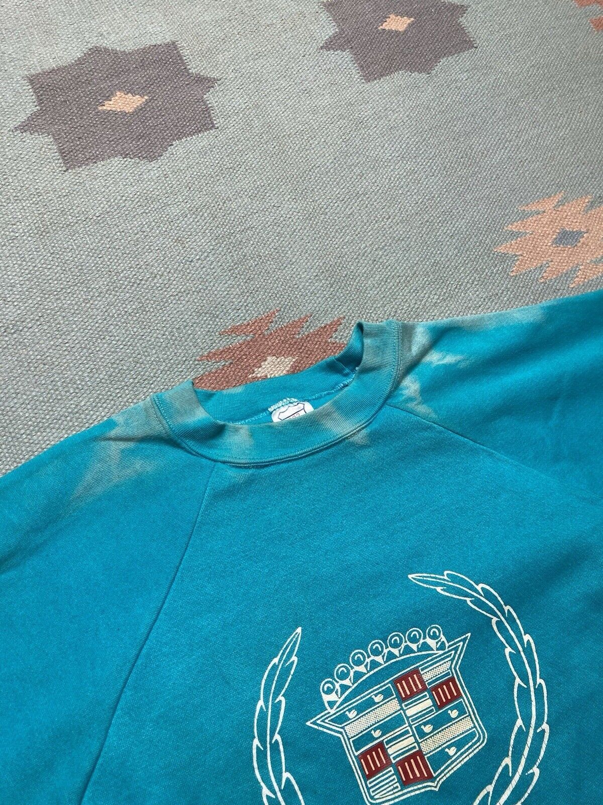 Vintage VTG 80s crewneck sweatshirt cadillac fade car double sided L Size US L / EU 52-54 / 3 - 4 Thumbnail