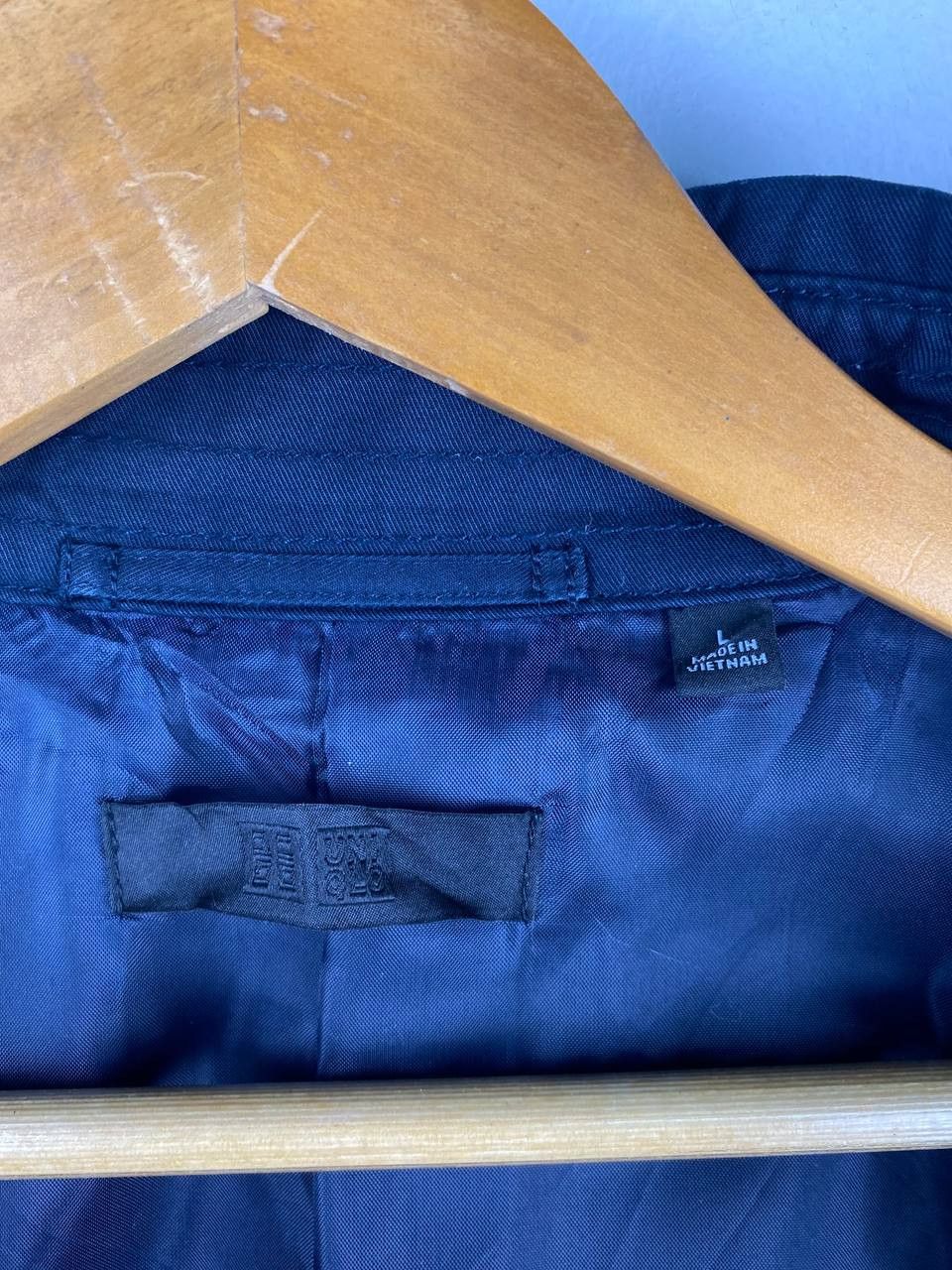 Japanese Brand uniqlo japanese brand light jacket nice design Size US L / EU 52-54 / 3 - 7 Thumbnail