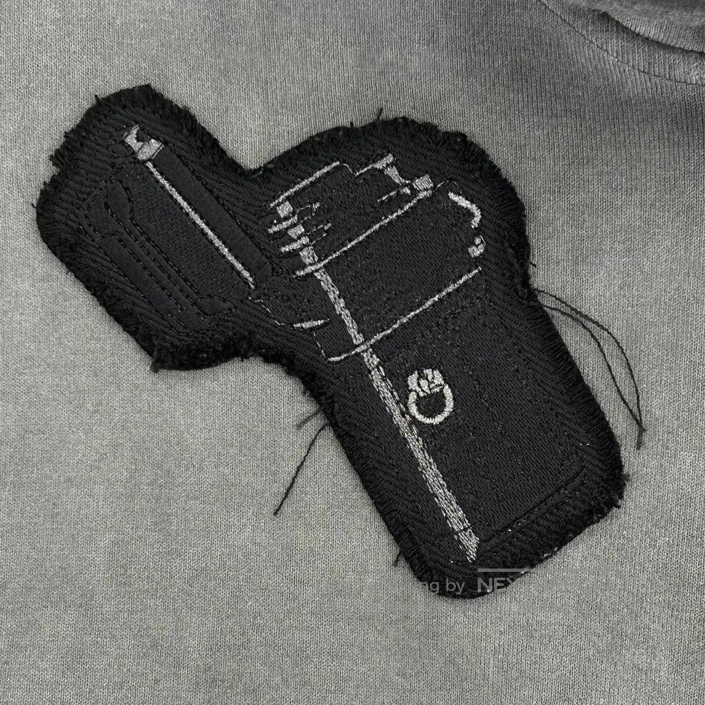 Louis Vuitton Gray Oversized Hoodie with Embroidered Patches. Size US S / EU 44-46 / 1 - 9 Thumbnail