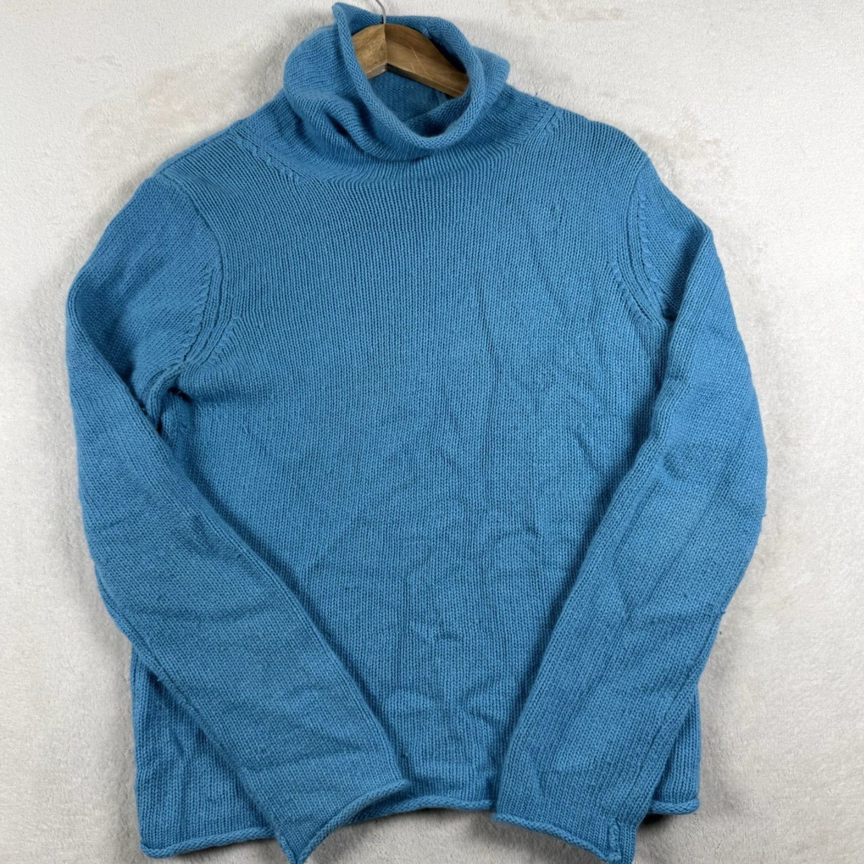 J.Crew J.CREW Merino Wool Blue Turtleneck Sweater Raglan Sleeve Pullover M Women’s Knit Lightweight Breathable Classic Academia Winter Fall Spring Vintage No Size M / US 6-8 / IT 42-44 - 2 Thumbnail