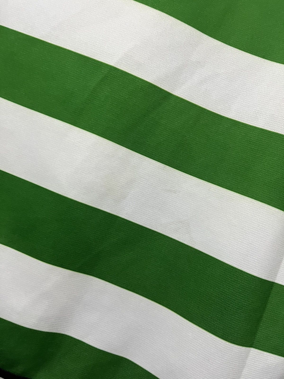Vintage Umbro Celtic 01/02 Home Vintage Jersey Size US L / EU 52-54 / 3 - 7 Thumbnail
