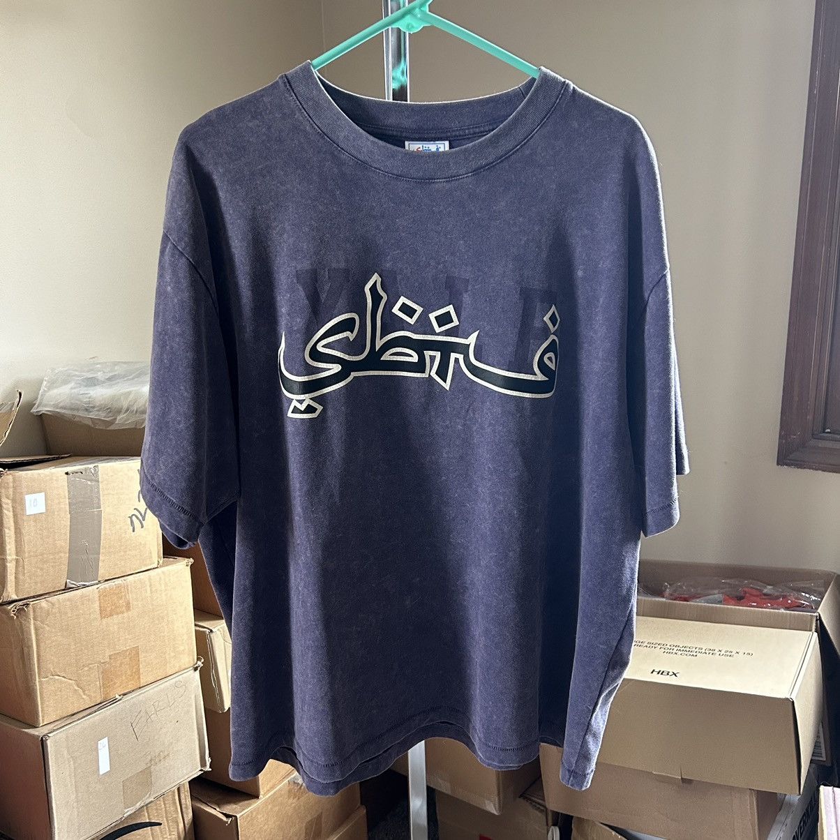 SBTG SBTG SURPLUS WiDE BOXY CROPPED SiNGLE STiTCH YALE TEE Size US L / EU 52-54 / 3 - 9 Thumbnail