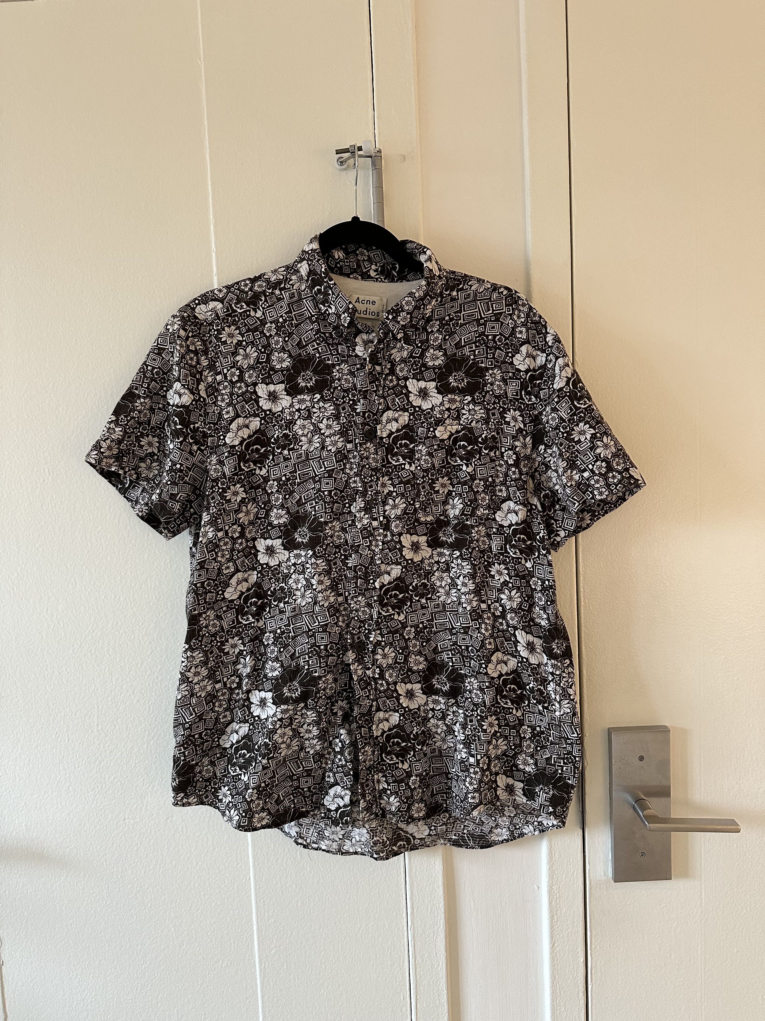 image of Acne Studios Floral Short Sleeve Button Up in Brown, Men's (Size Medium)