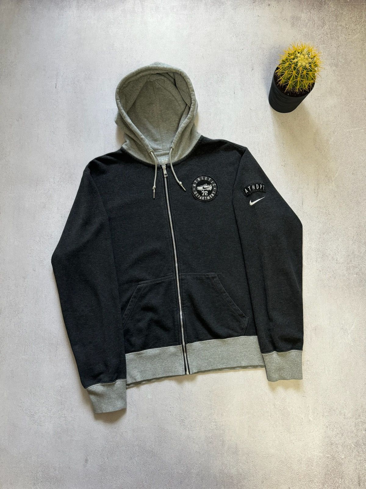 Nike × Vintage Vintage Nike Hoodie Swoosh Football Blockcore Baggy Y2K 90s Size US XL / EU 56 / 4 - 1 Thumbnail