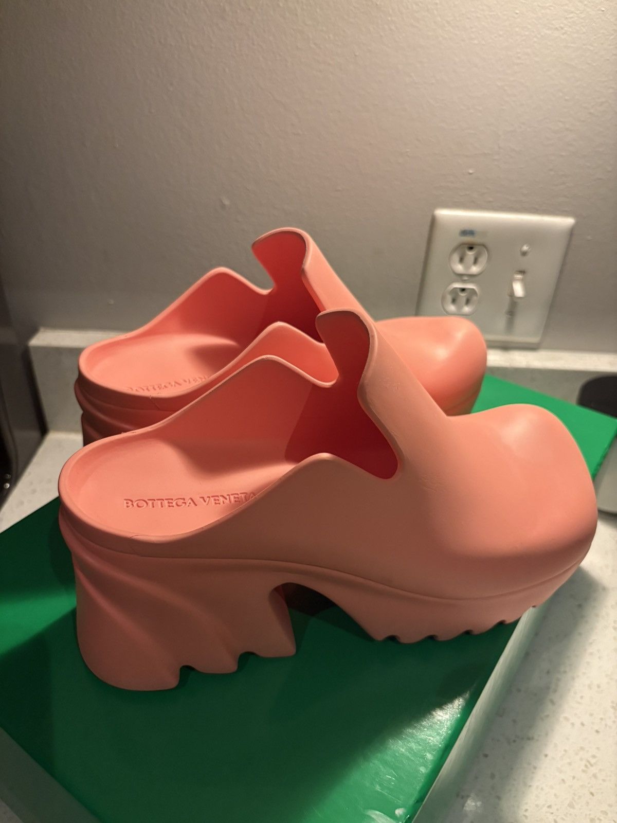Bottega Veneta Flash pumps Gel rubber Flamingo Size US 8 / IT 38 - 1 Thumbnail