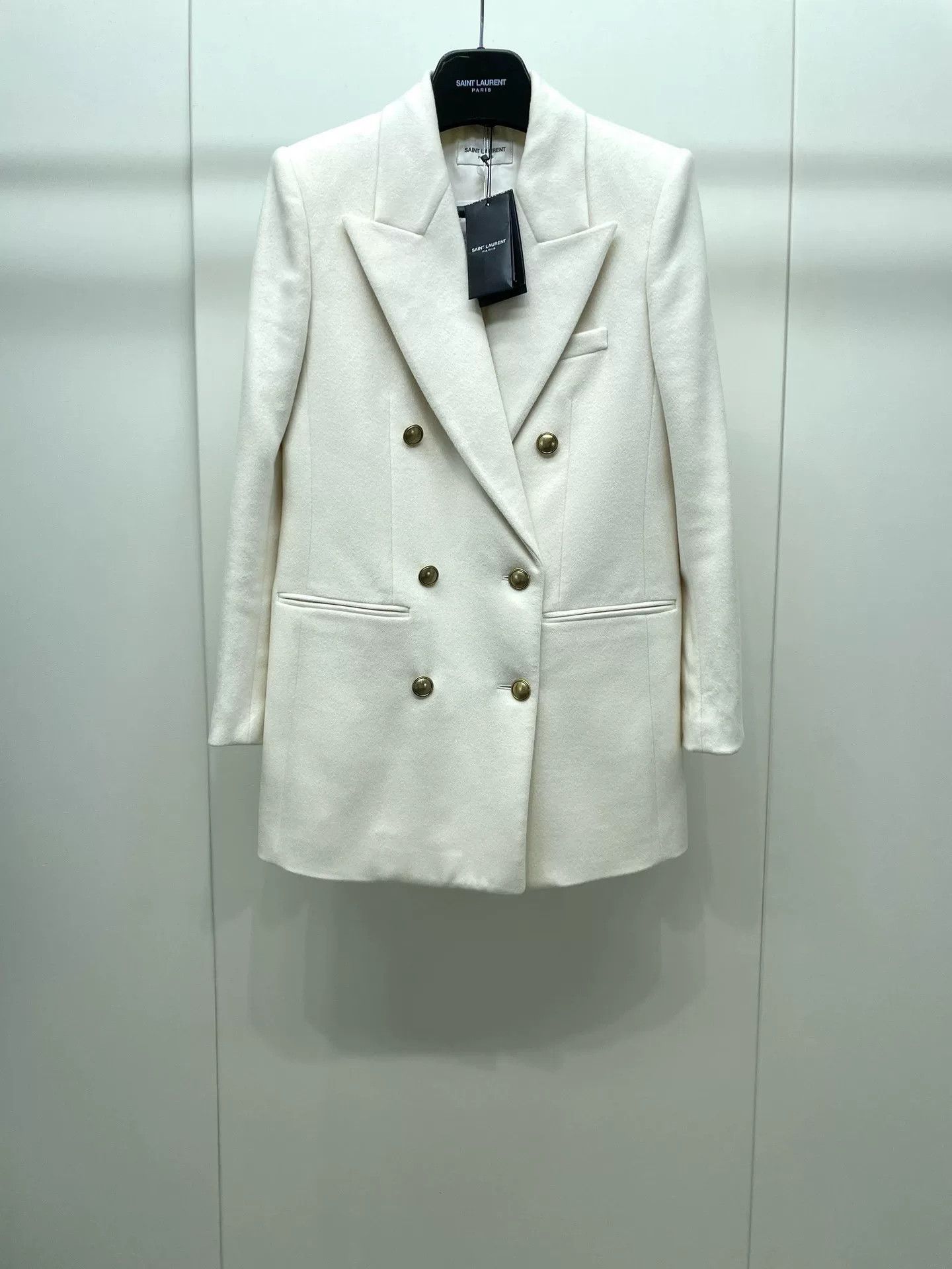Saint Laurent Paris YSL White Double-Breasted Wool Blazer Size XS / US 0-2 / IT 36-38 - 1 Thumbnail
