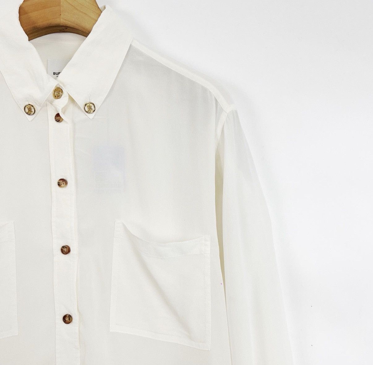 Burberry Burberry / White Silk Long Sleeve Shirt K12 Size US L / EU 52-54 / 3 - 4 Thumbnail