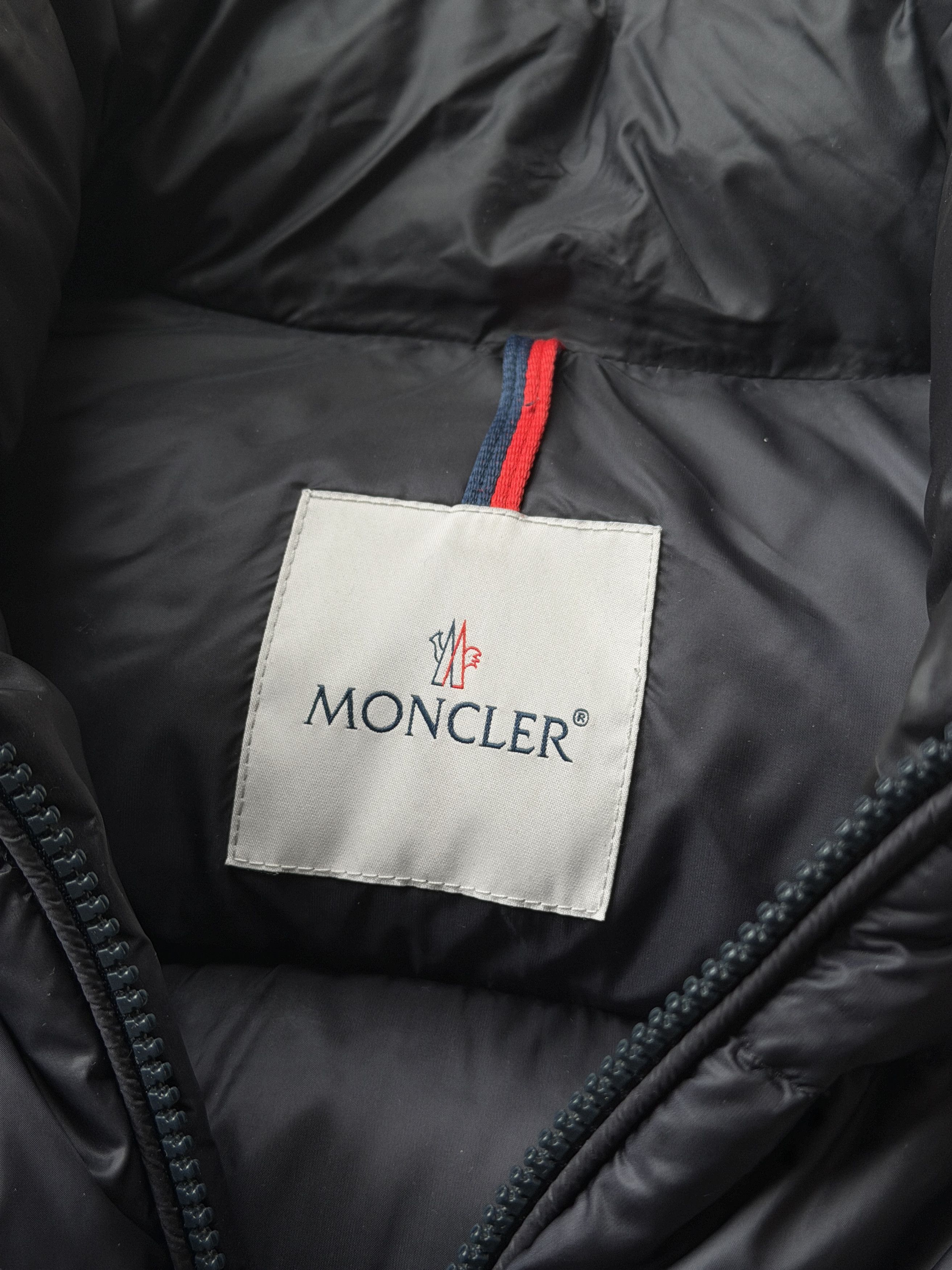 Moncler Moncler Vest | 4 Size US XL / EU 56 / 4 - 4 Thumbnail