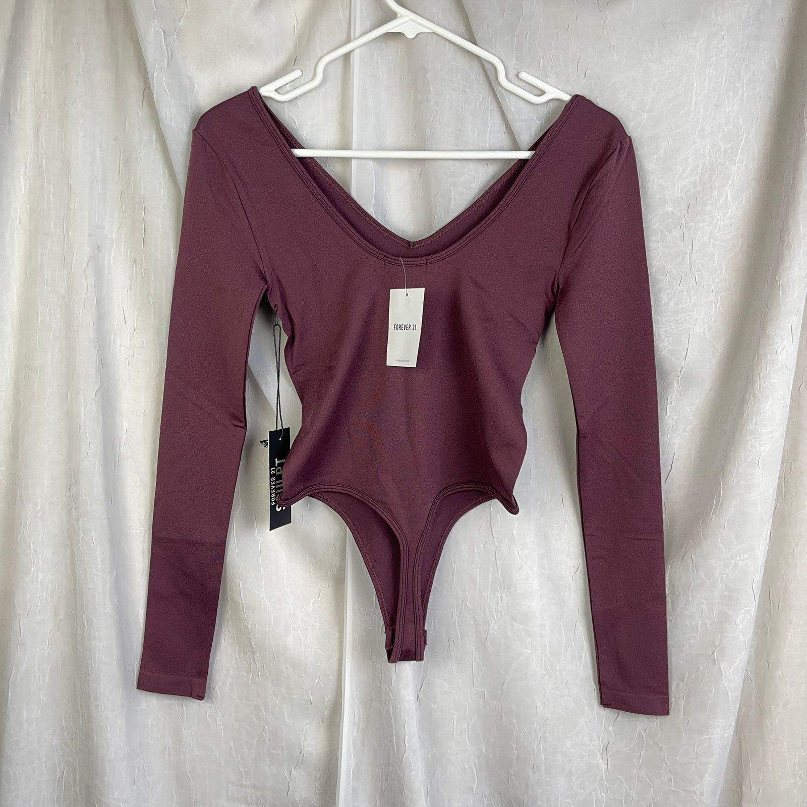 Forever 21 Forever 21 Sculpt Butter Seamless Thong Bodysuit Merlot NWT Size S / US 4 / IT 40 - 14 Thumbnail