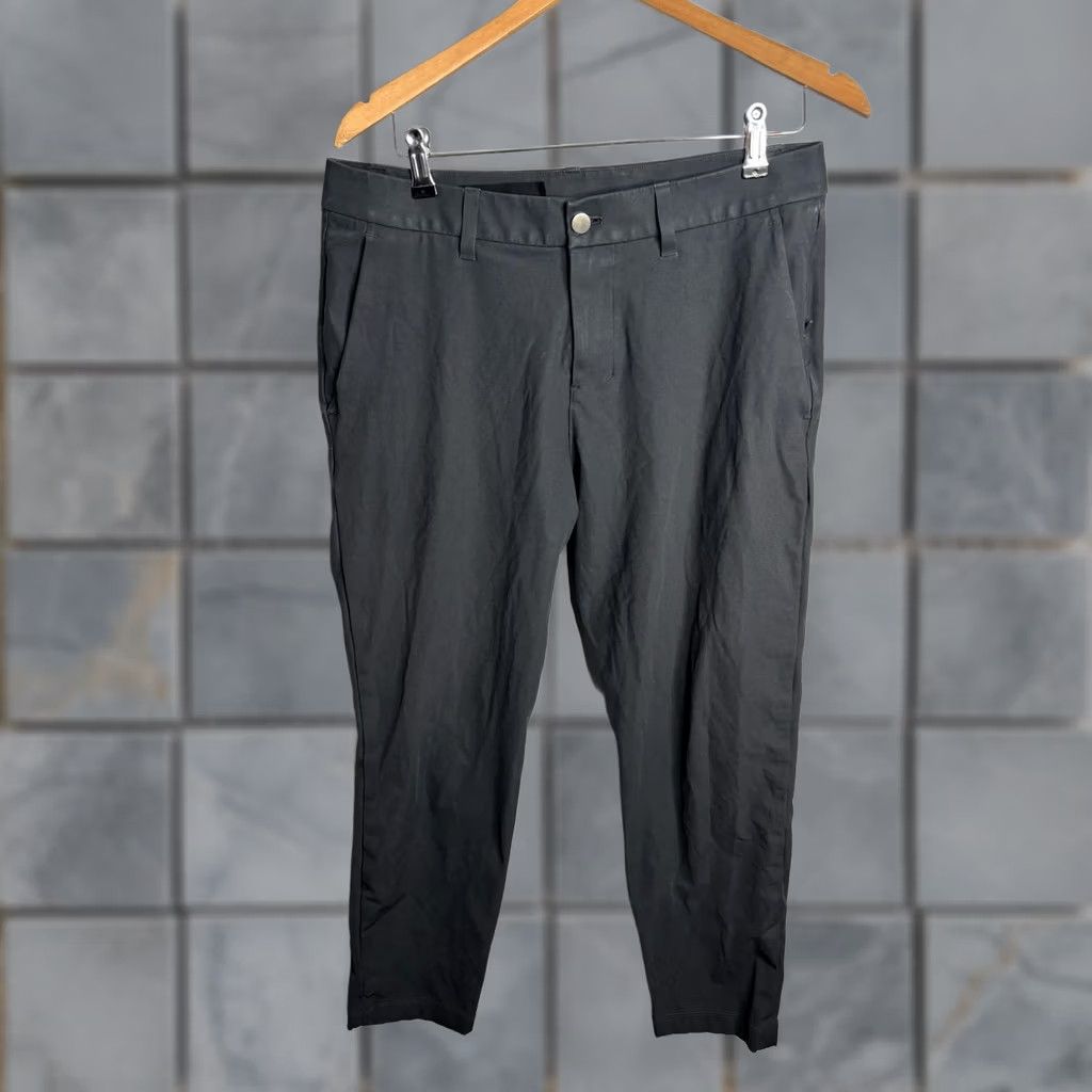 Lululemon Lululemon Mens Pants ABC Classic Tapered Commission Stretch Work Office Black 32 Size US 32 / EU 48 - 1 Thumbnail