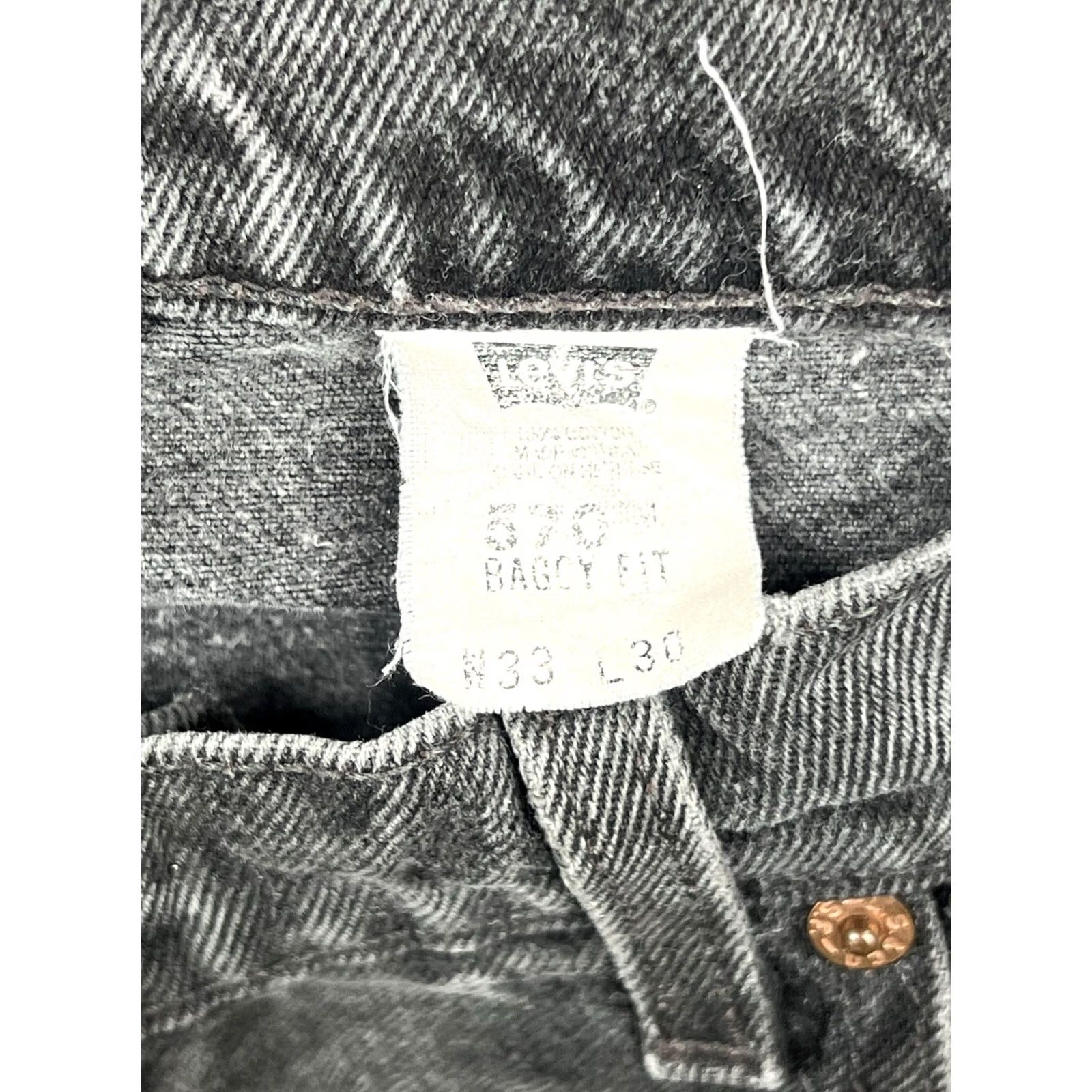 Levi's VINTAGE Levi's 570 Jeans Men Relaxed Fit 33x30 Denim Cotton Charcoal Gray Baggy Workwear Pants Size US 33 - 7 Thumbnail