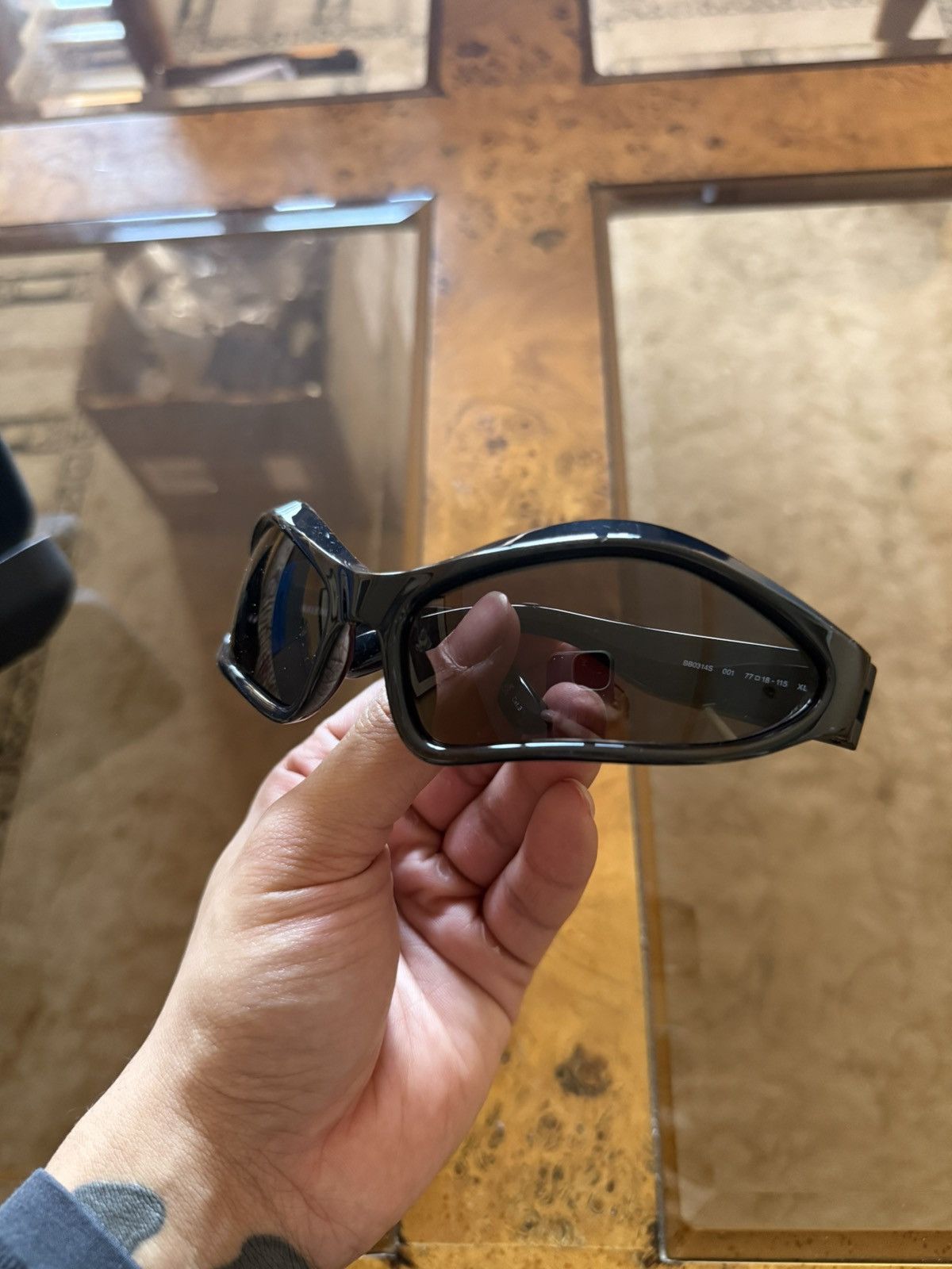 Balenciaga Balenciaga Fennec Oval Sunglasses Black Size ONE SIZE - 4 Thumbnail