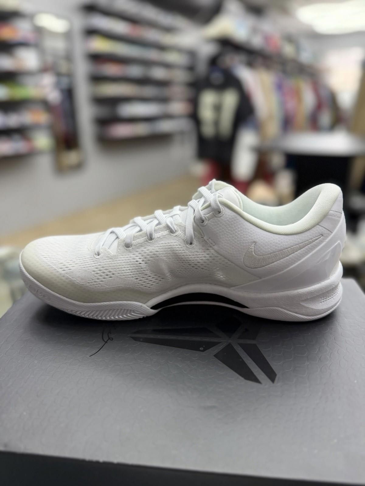 Nike Size 10 Nike Kobe 8 Protro Low Halo Triple White FJ9364-100 Size US 10 / EU 43 - 6 Thumbnail