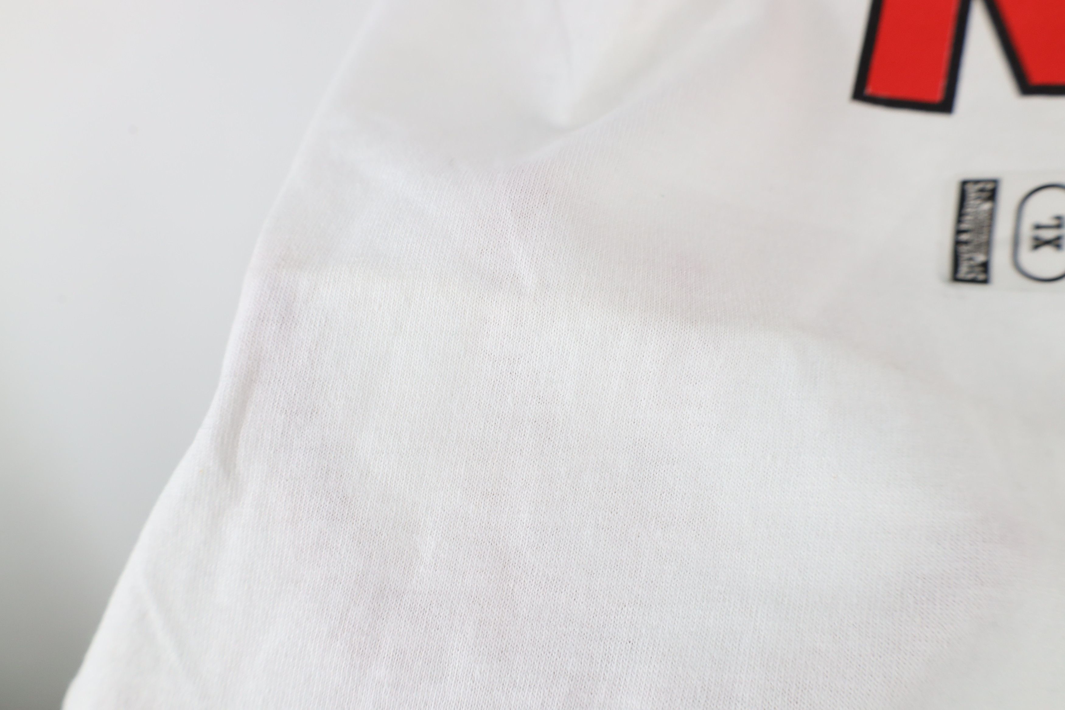 Vintage Deadstock Vintage 90s Y2K Streetwear Bite Me Fish T-Shirt Size US XL / EU 56 / 4 - 8 Thumbnail