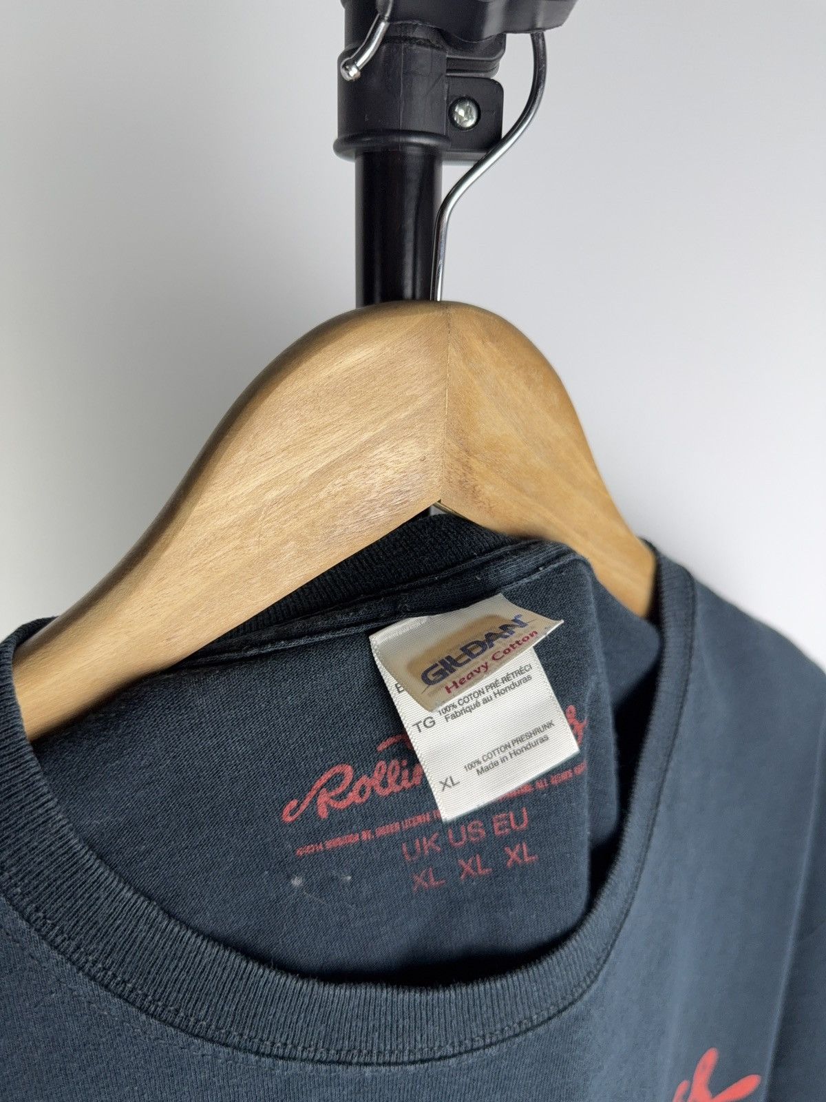 Band Tees × The Rolling Stones × Vintage Vintage 00's The Rolling Stones Big Logo T-shirt Size US XL / EU 56 / 4 - 4 Thumbnail