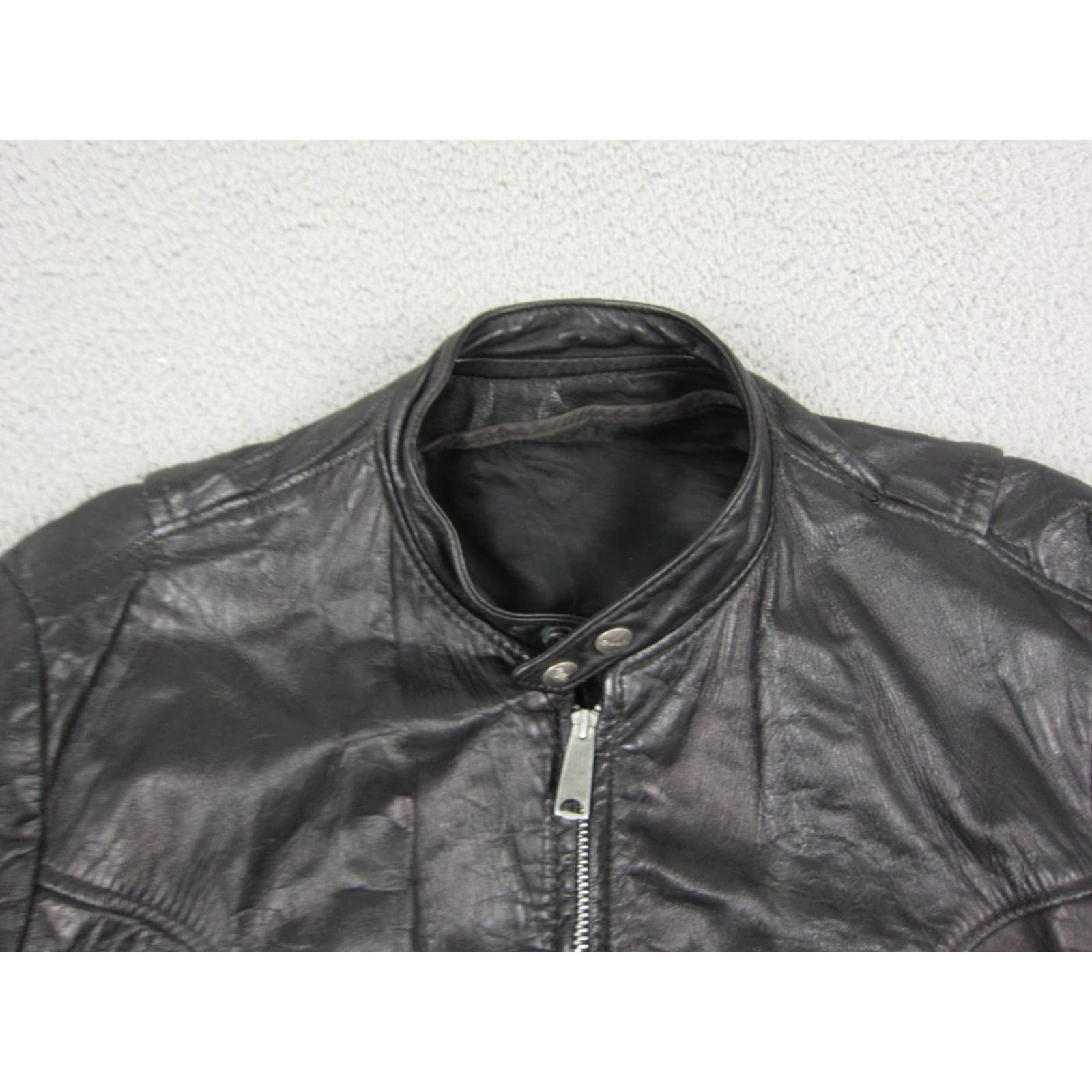 Brooks VINTAGE Brooks Leather Jacket Mens M Black Cafe Racer 50s 60s Biker Leather Jacket Short Zip Full Zip Lined 80s 90s Motorcycle Men Jacket Size US M / EU 48-50 / 2 - 2 Thumbnail