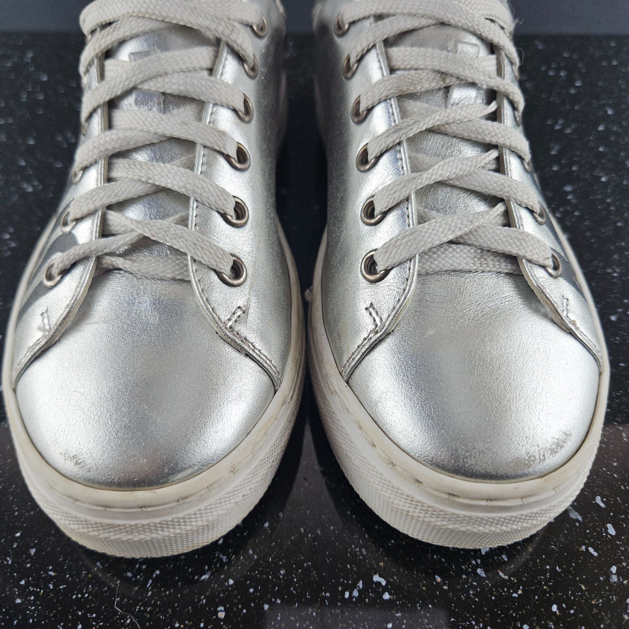 Moschino Moschino Teen Metallic Chrome Leather Sneakers (Y0112) Size US 6 / IT 36 - 4 Thumbnail